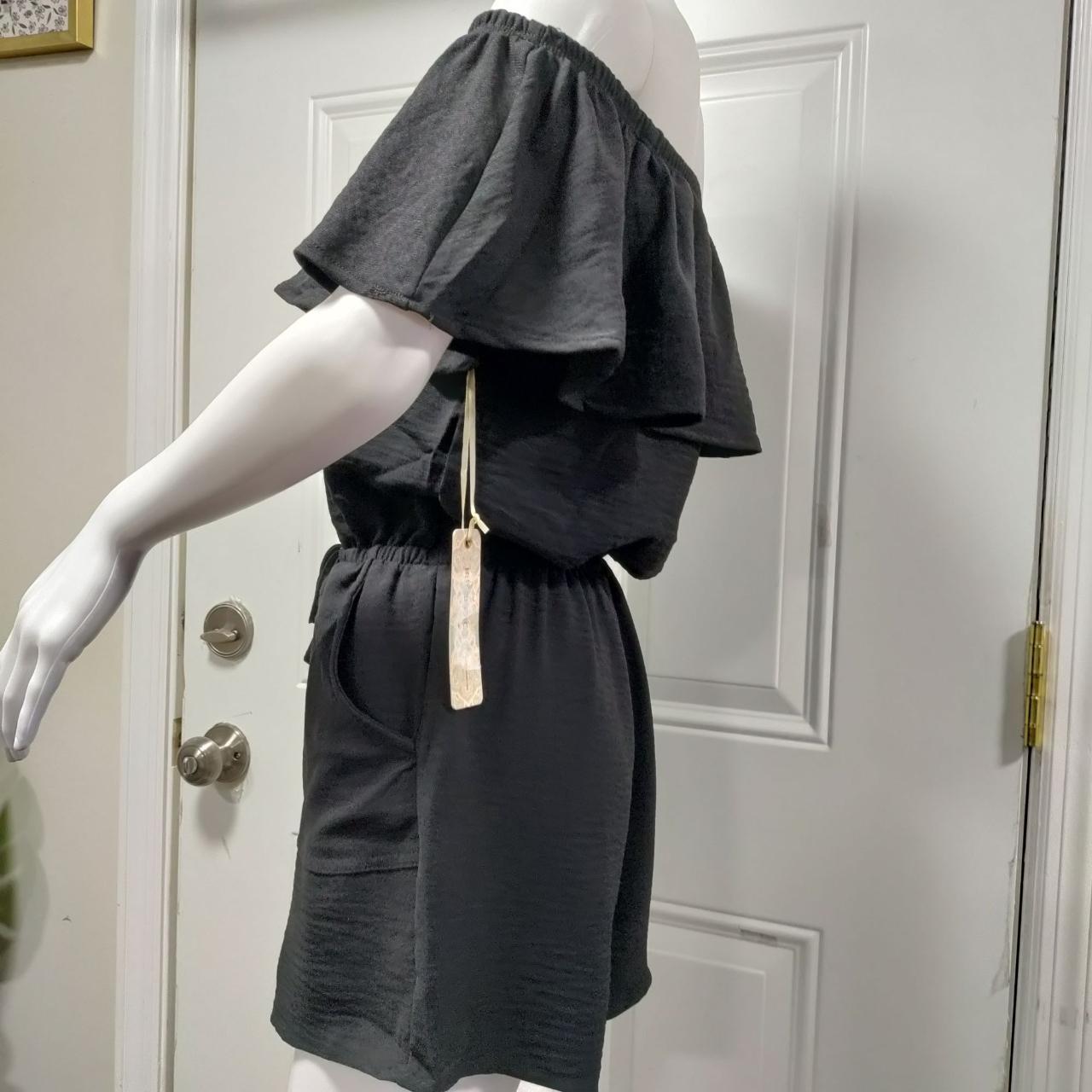 Product Image 3 - NWT IRIS Women's Black Shorts