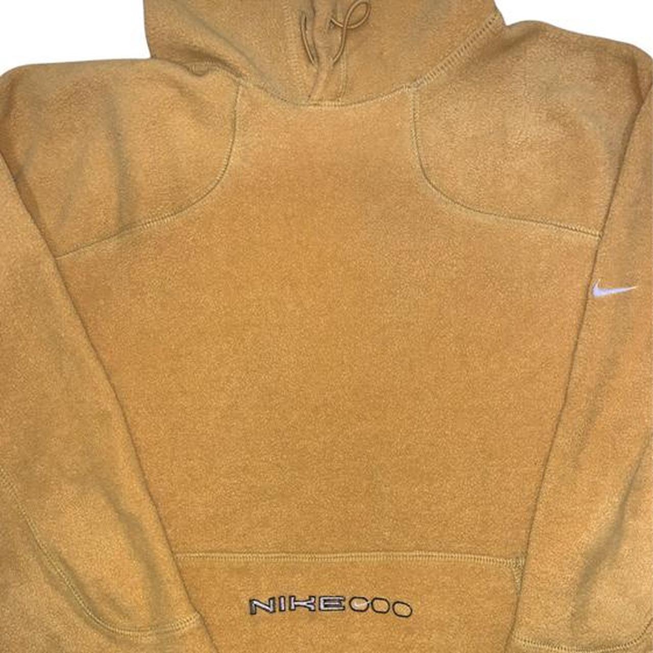 Vintage Y2K Early 2000s Nike Hoodie in supreme... - Depop