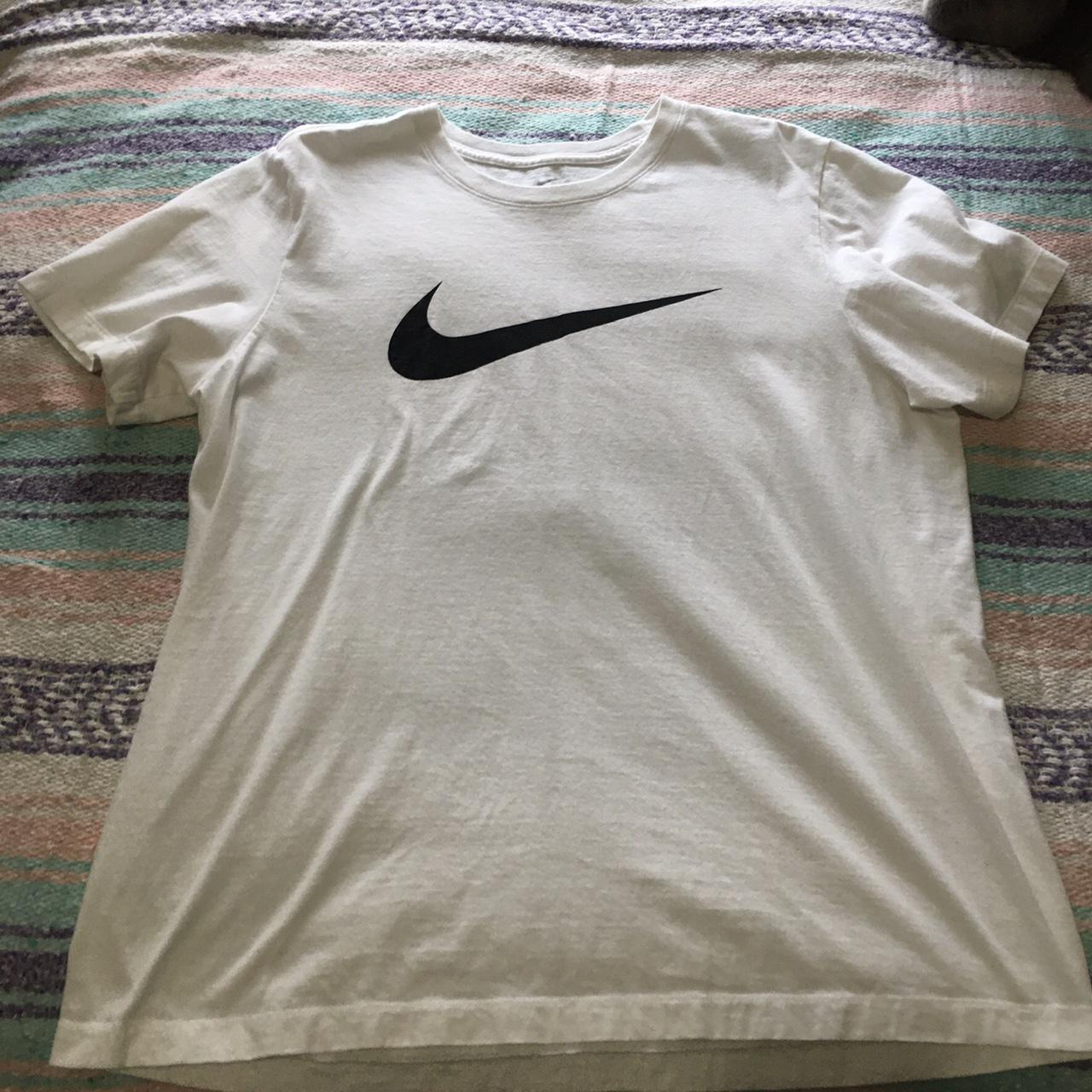 nike $5 shipping