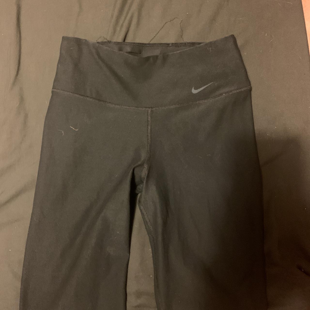 Nike Women's Black Bottoms | Depop