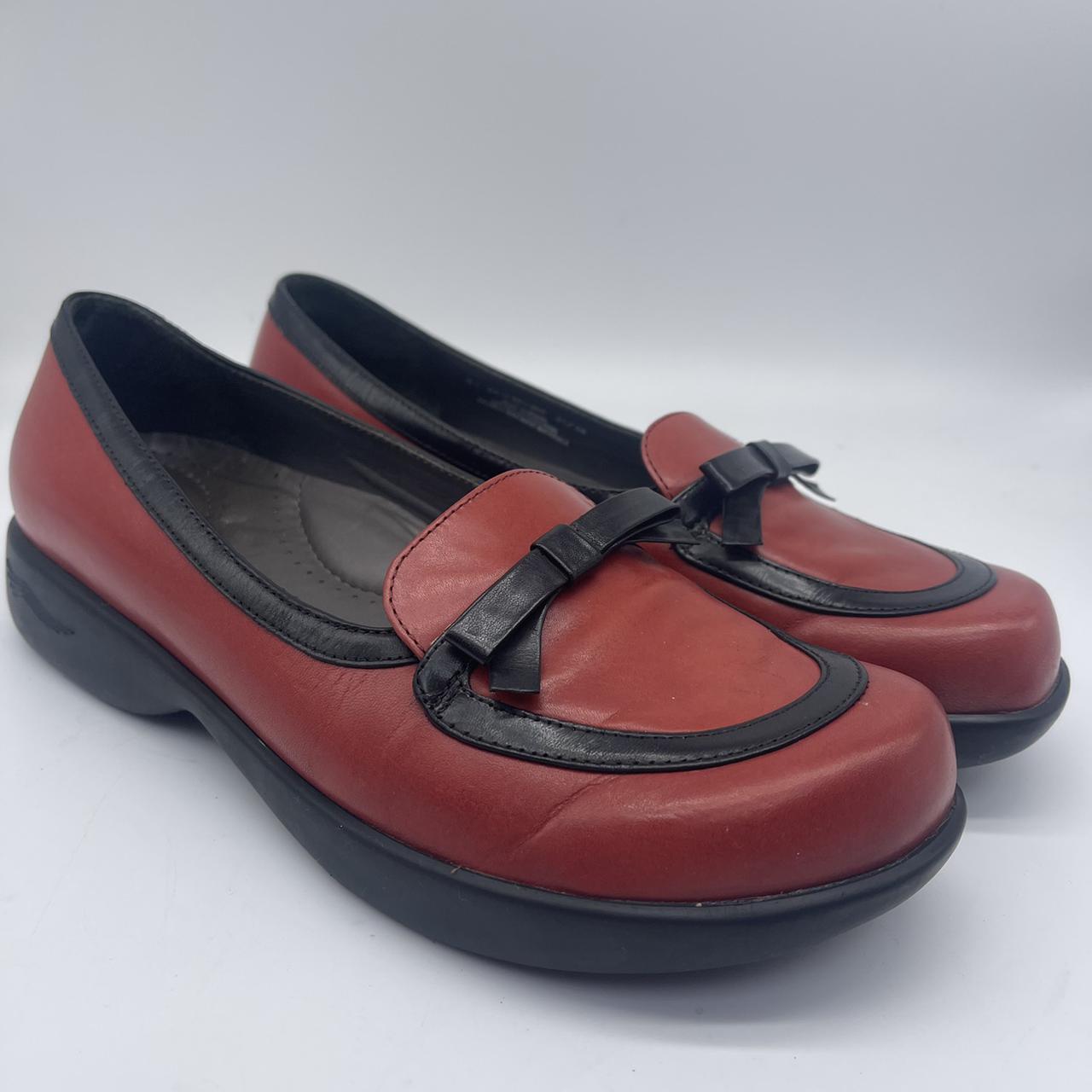 red dansko clogs