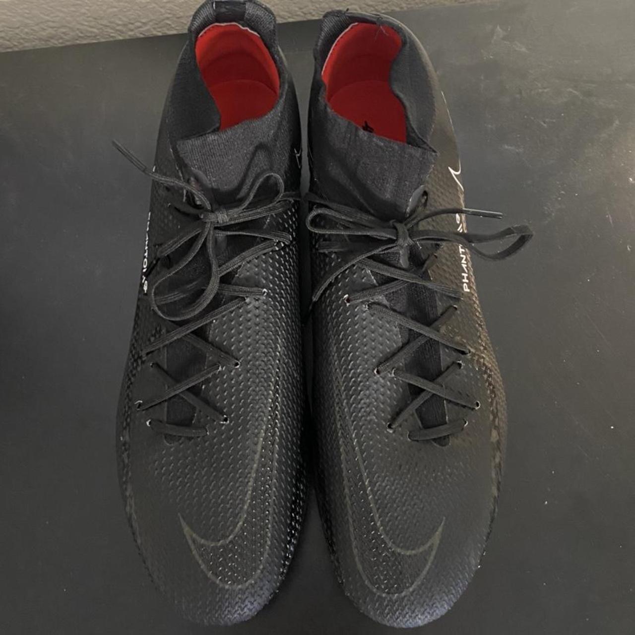 Product Image 4 - Nike Phantom Soccer Cleats/Football Boots

worn