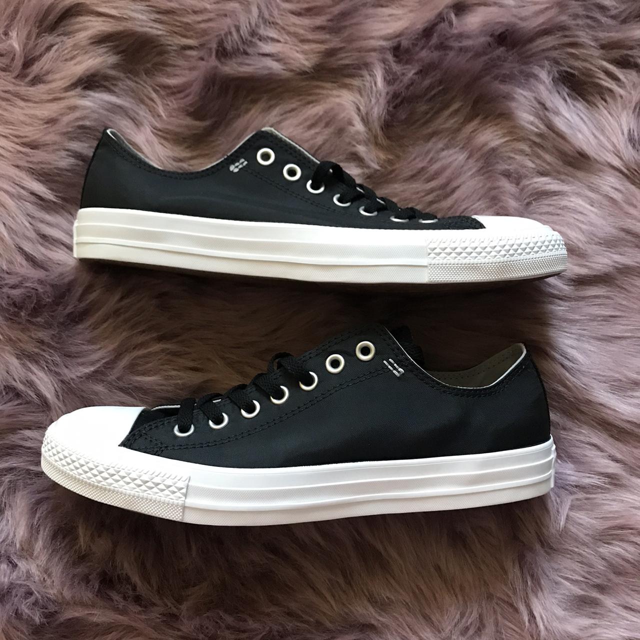 converse nylon material excellent condition. Depop