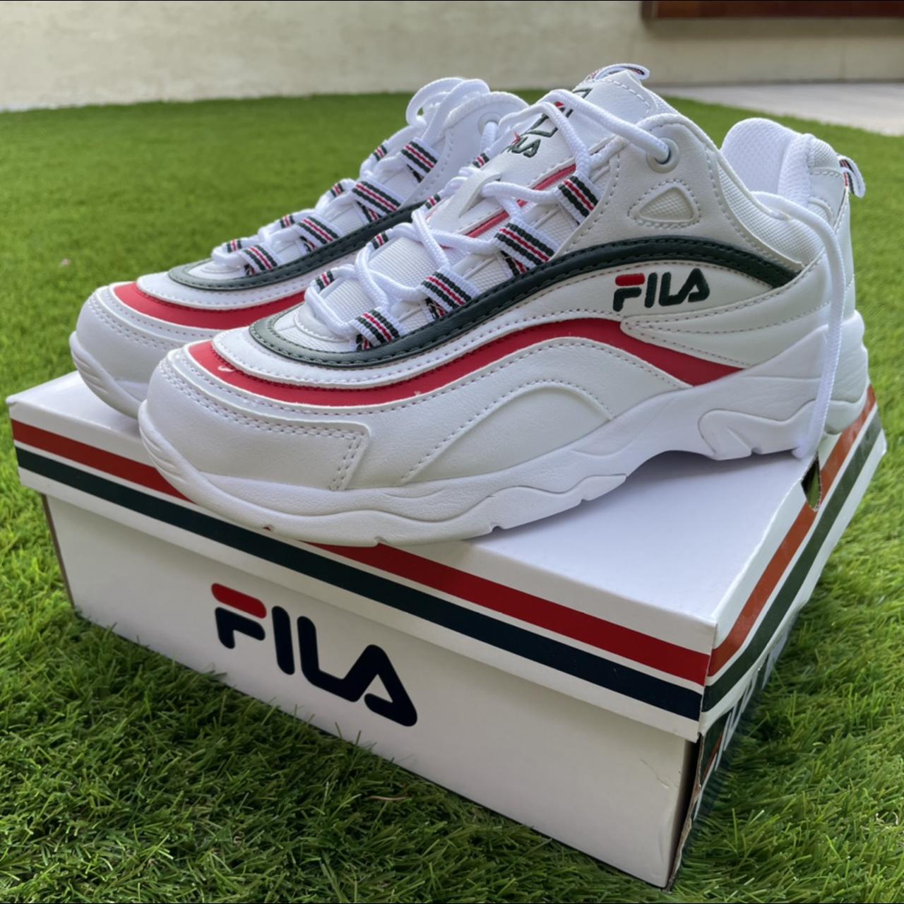 Fila dad trainers hotsell