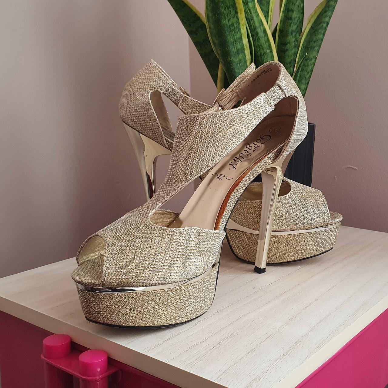 Disco-era style GOLD platform heels Size Depop