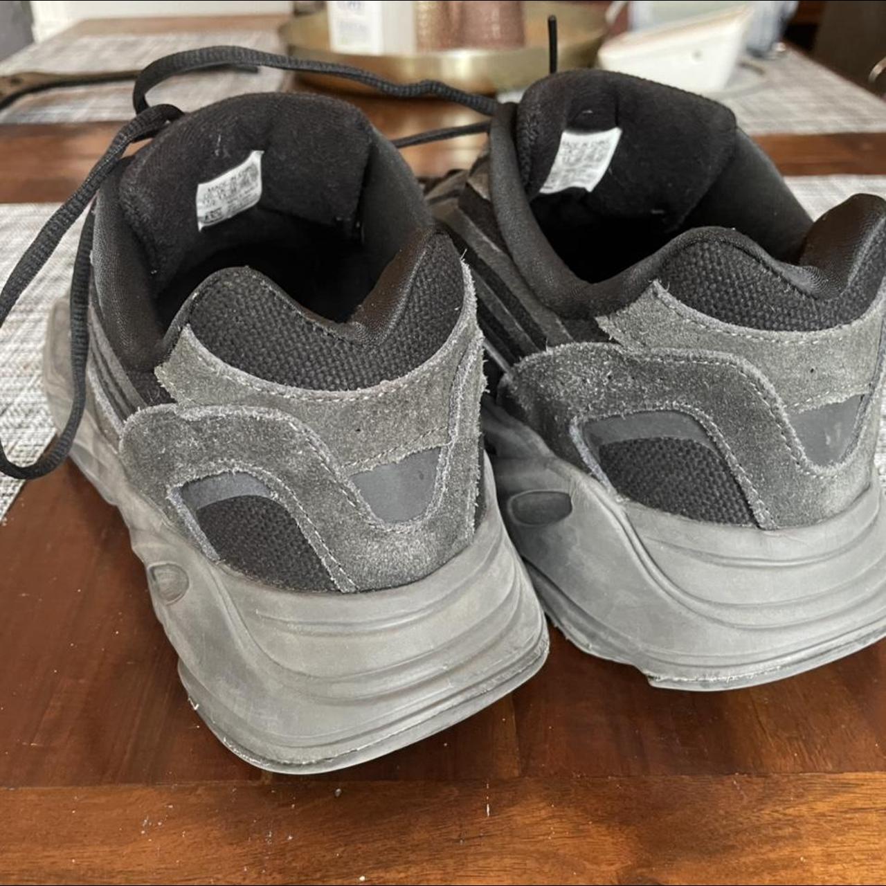 vanta v2 yeezy