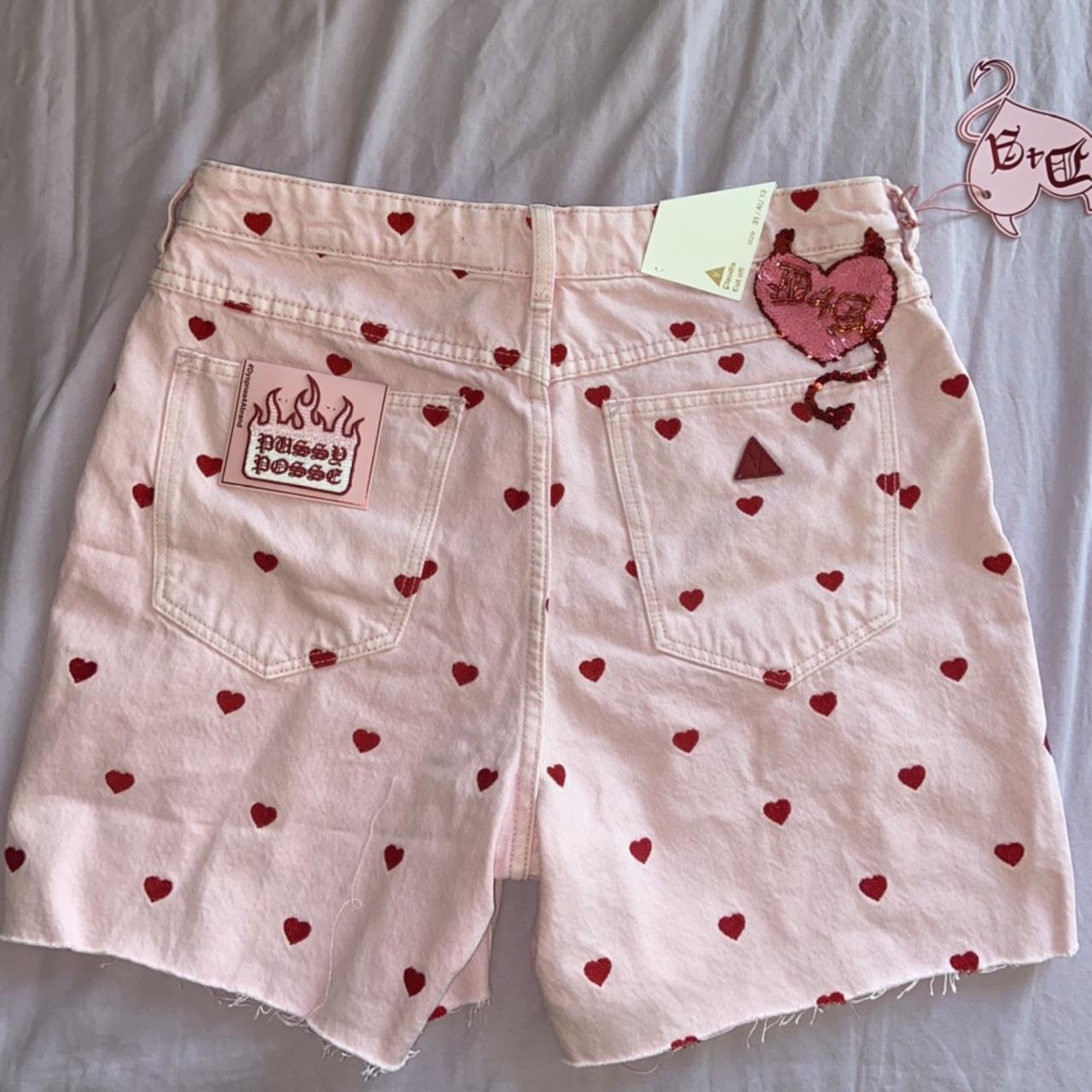 Dyspnea Women's Pink and Red Shorts (2)