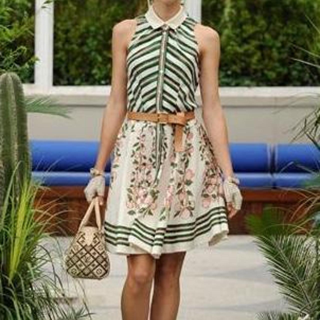 Louis Vuitton resort 2011 collection dress. AMAZING - Depop