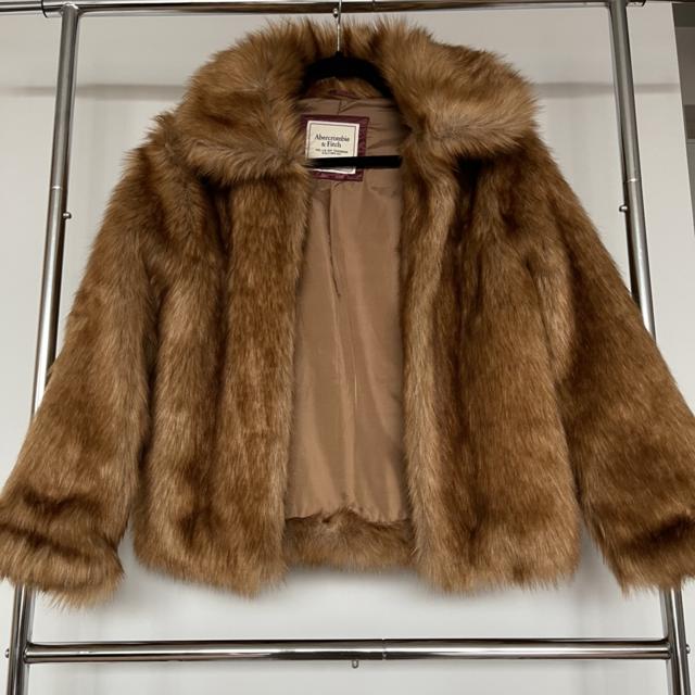 Abercrombie And Fitch Faux Fur Cropped Jacket Worn Depop Abercrombie And Fitch Faux Fur Cropped, Abercrombie And Fitch Faux Fur Cropped Coat Jacket