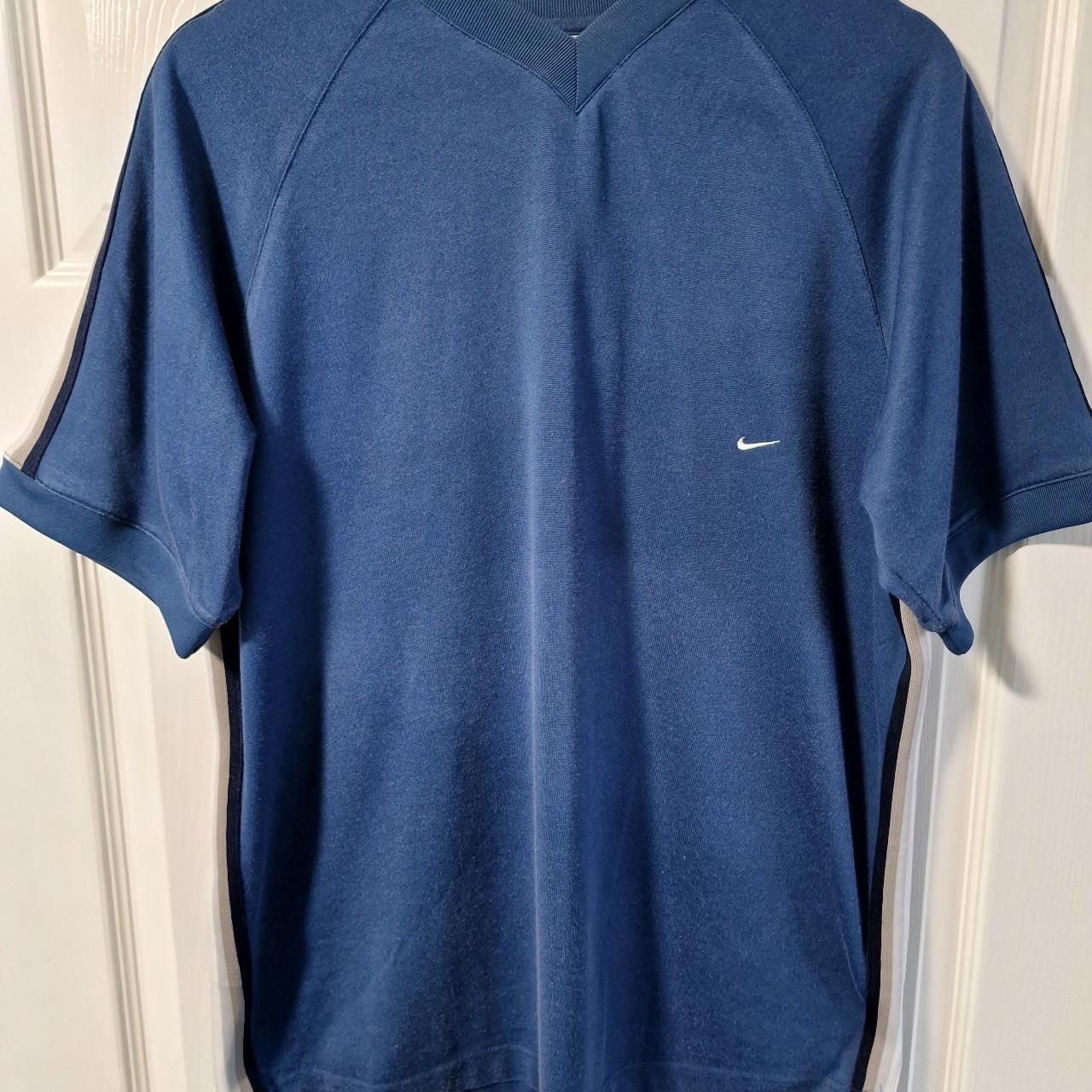 womens vintage nike t shirt