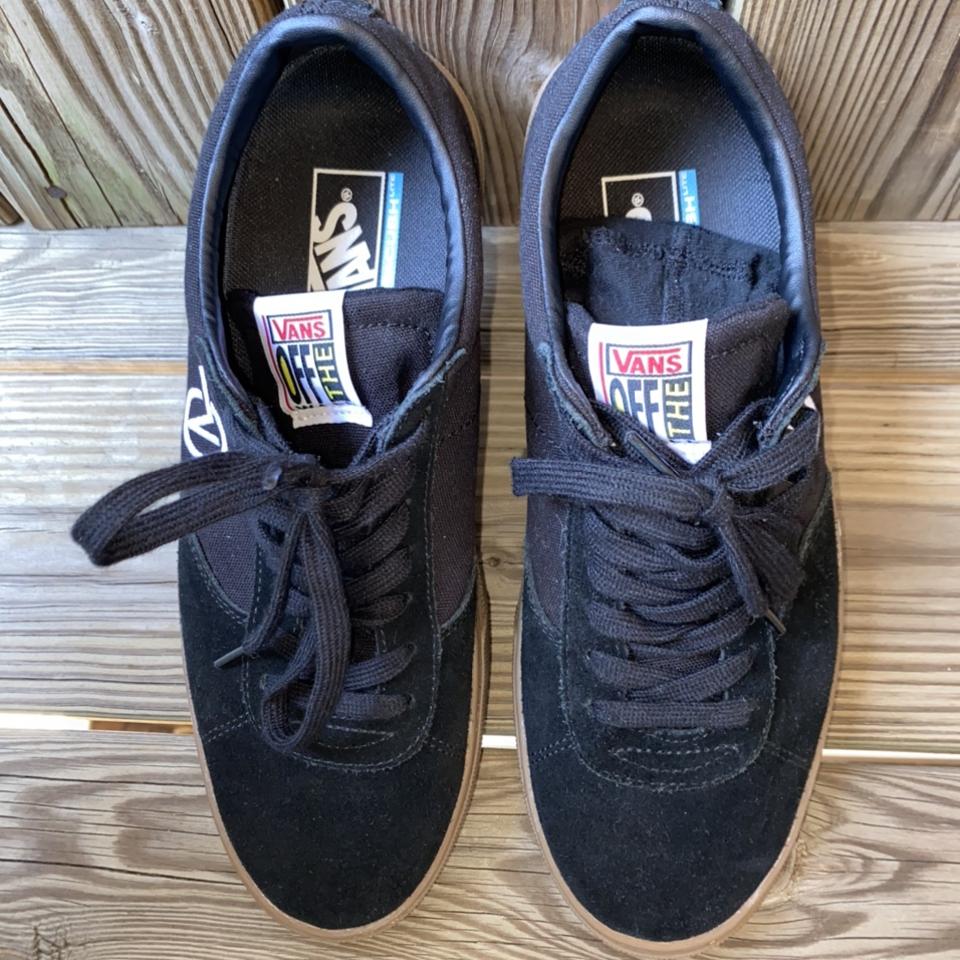 Vans paradoxxx deals black gum