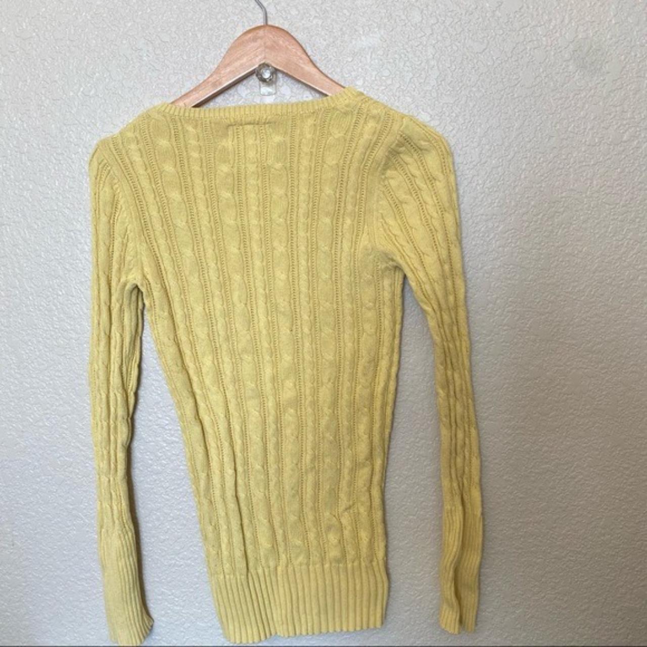 Vintage y2k American eagle outfitters yellow cable... - Depop