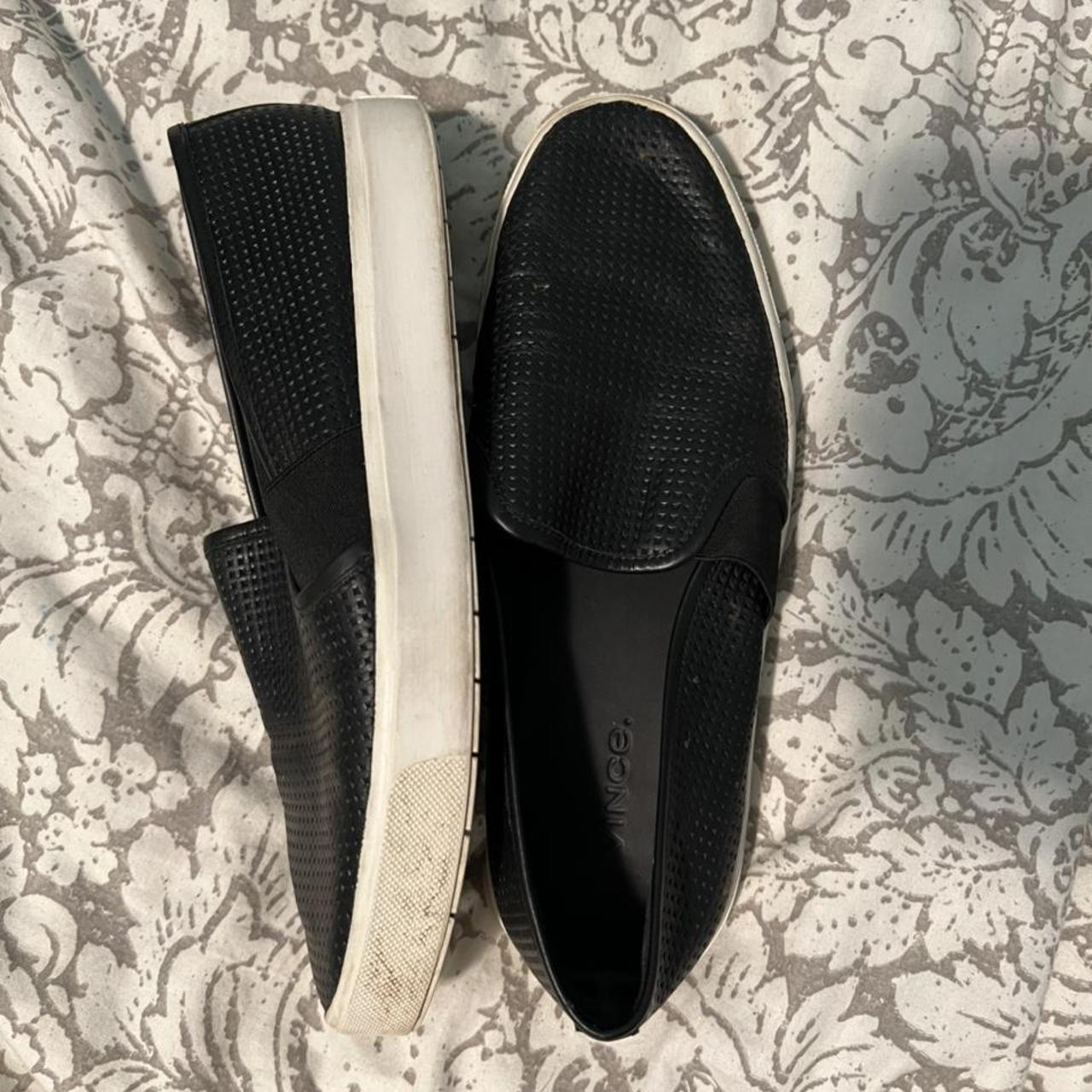 🖤SUPA cute VINCE SLIP ONS SHOES 🖤SIZE: 7.5 🖤COLOR:... - Depop