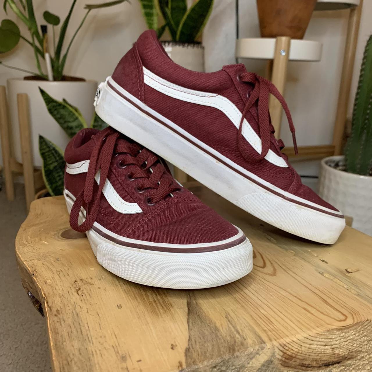 Vans old skool sale burgundy womens shoes