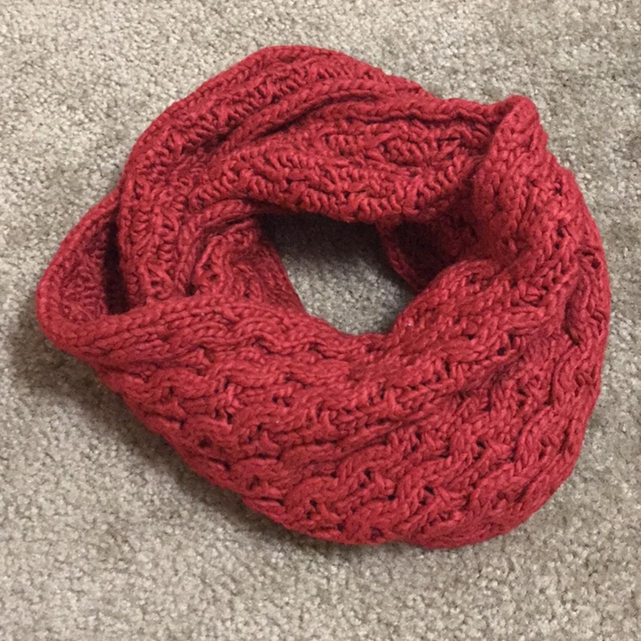 Red cable knit infinity scarf Depop