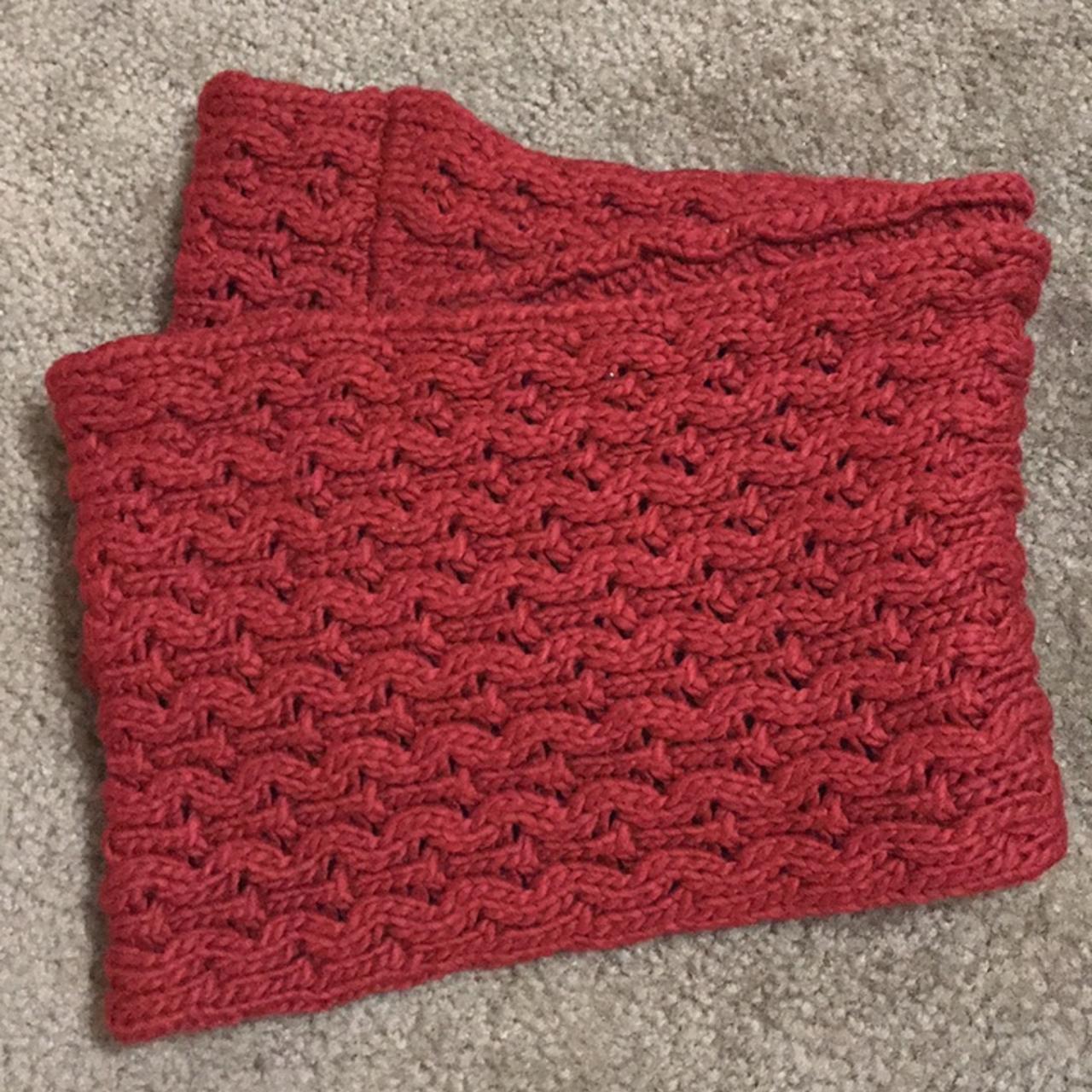 Red cable knit infinity scarf Depop