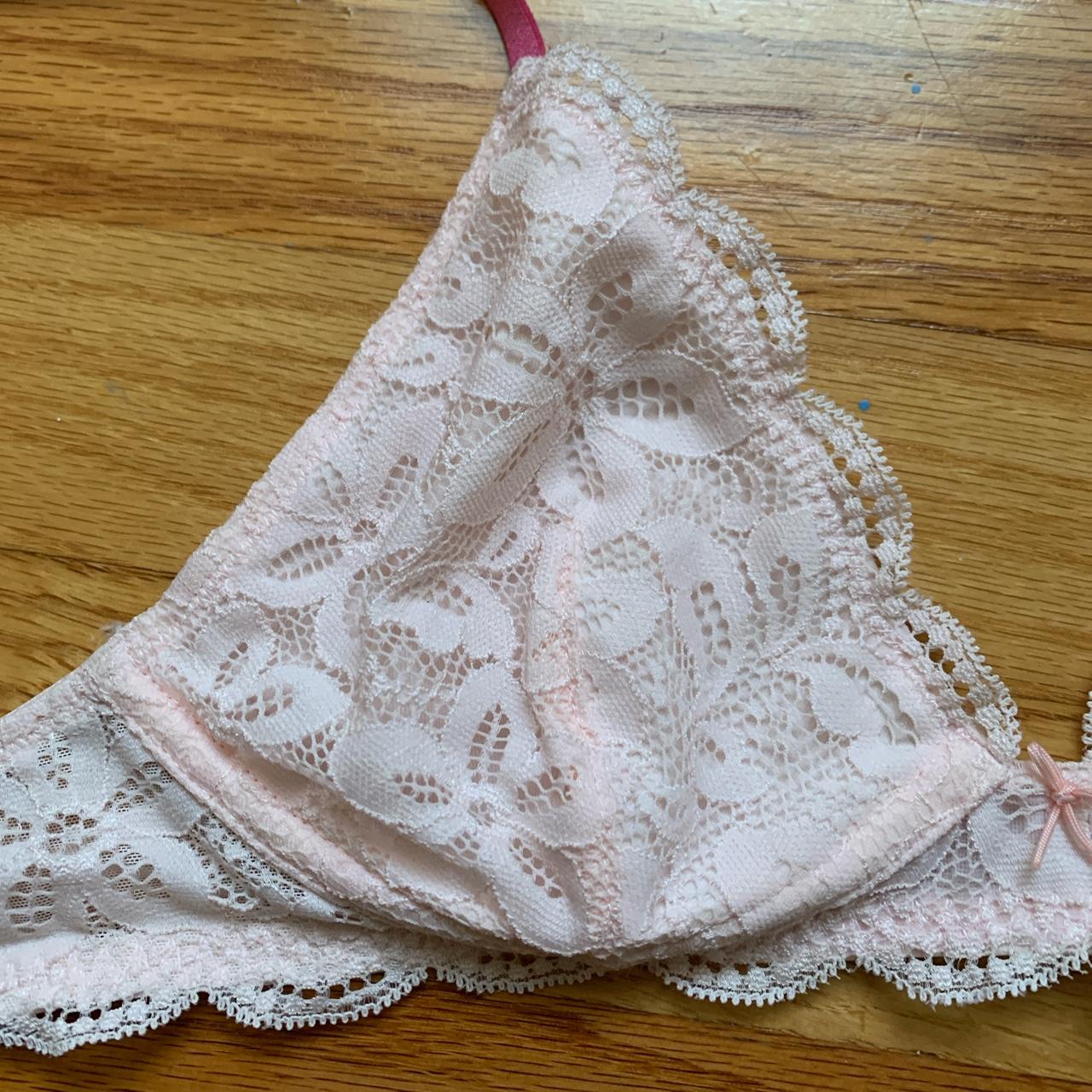 34A Aerie Bralette. So lovely! Free shipping... - Depop