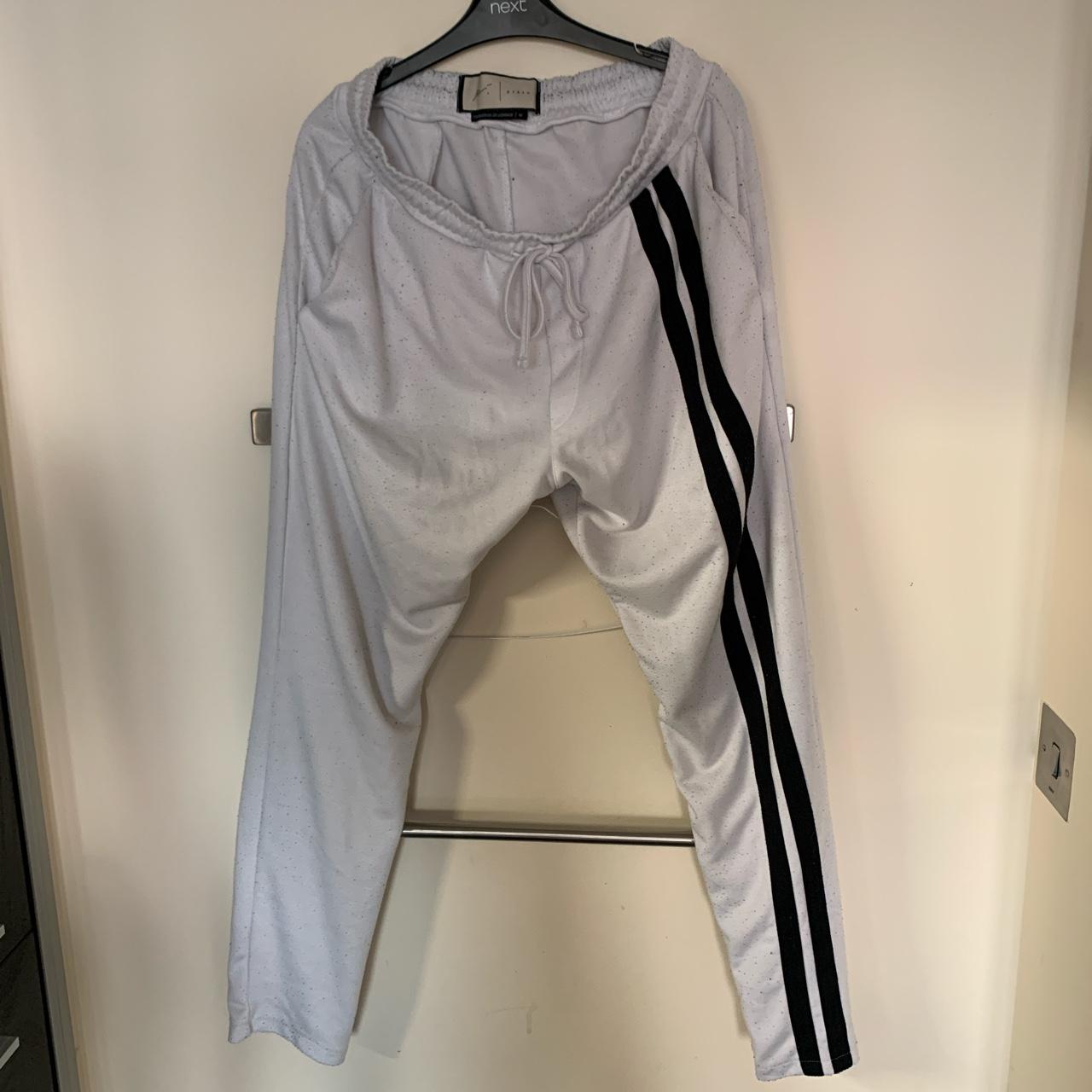 Prevu London joggers size Medium
