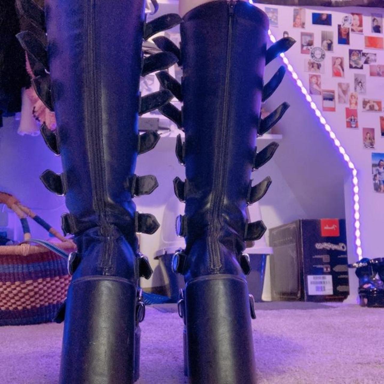 yru-women-s-boots-depop