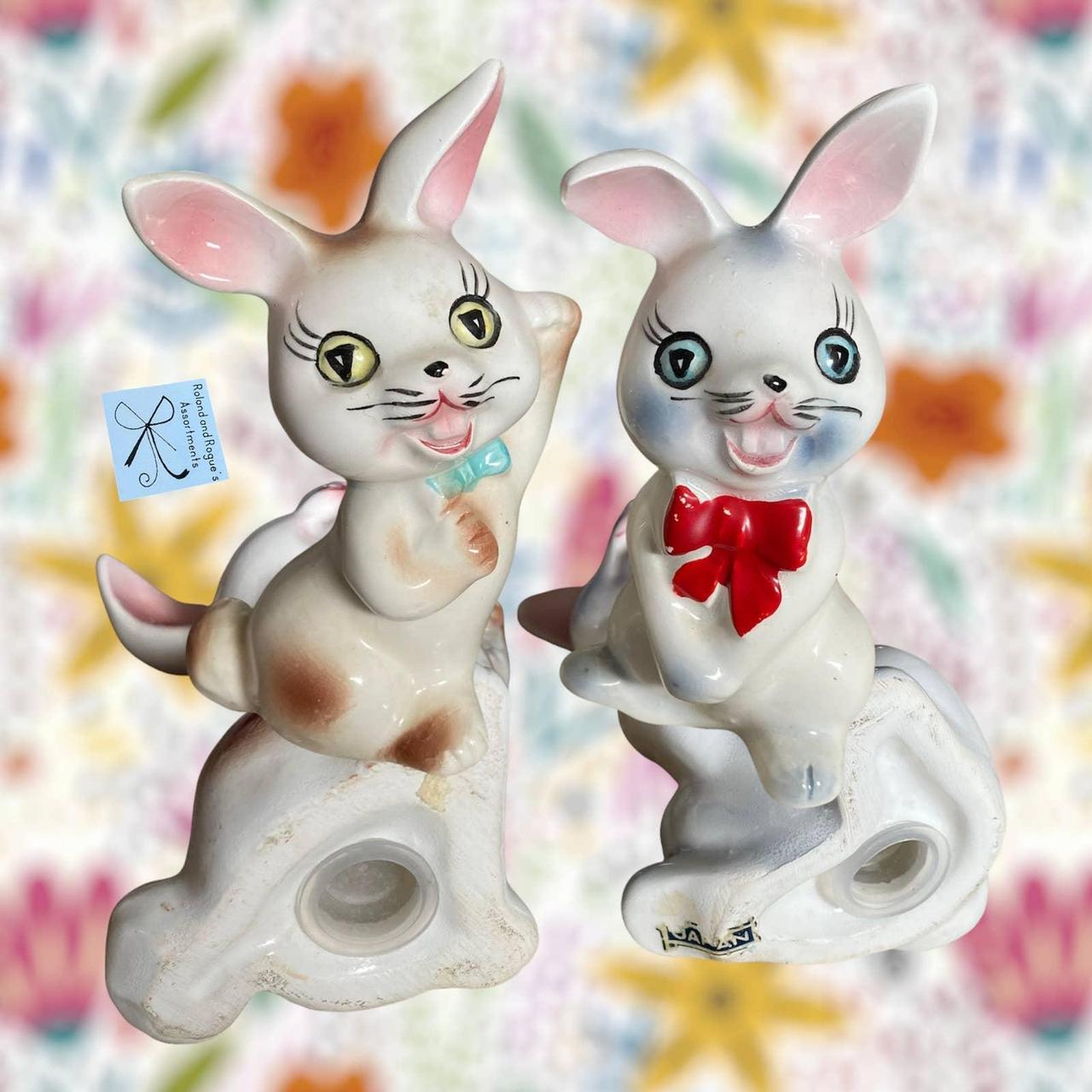 Kitschy Bunny Rabbit Bow Tie Salt and Pepper... Depop