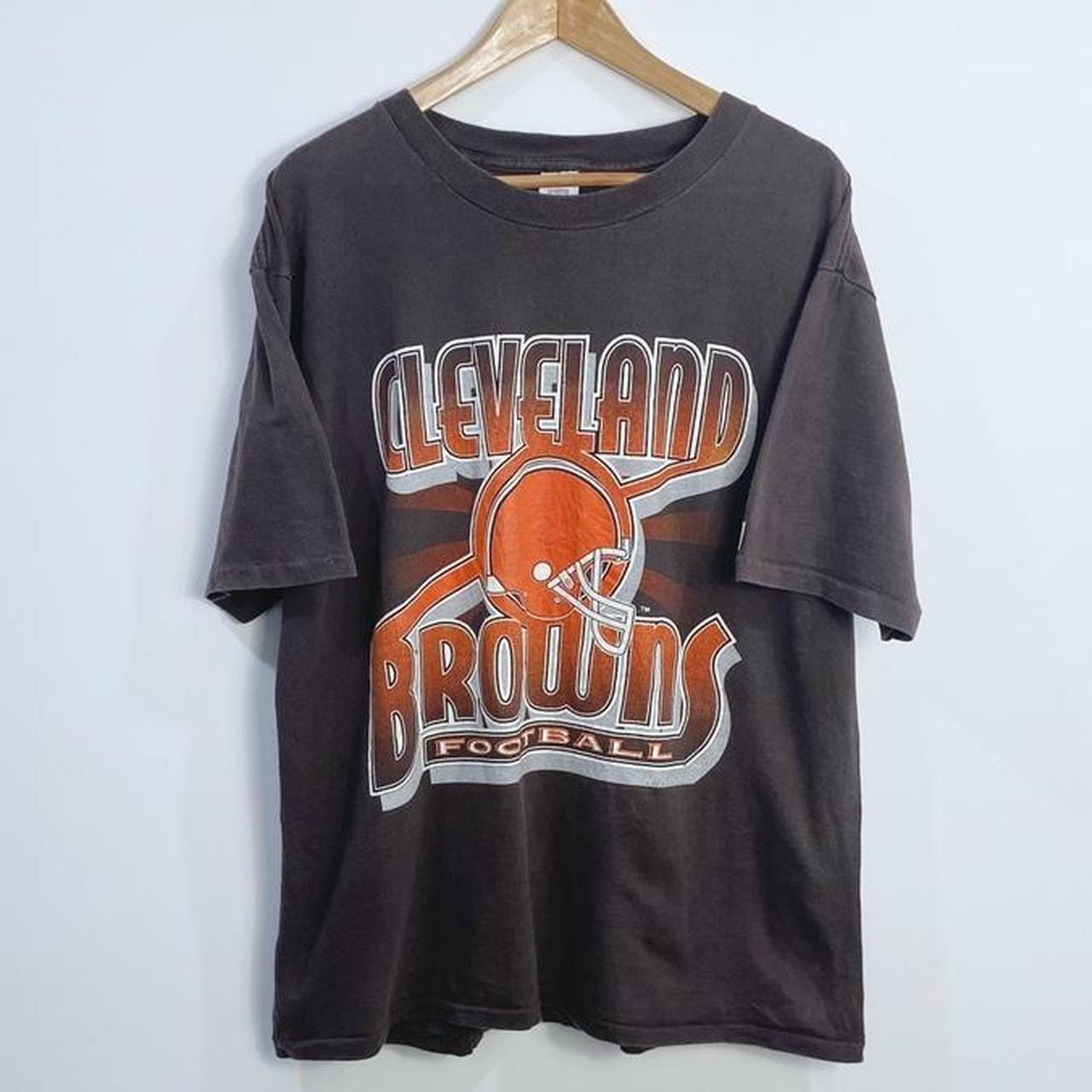 Vintage 1995 Cleveland Browns T-shirt Size: Fits... - Depop