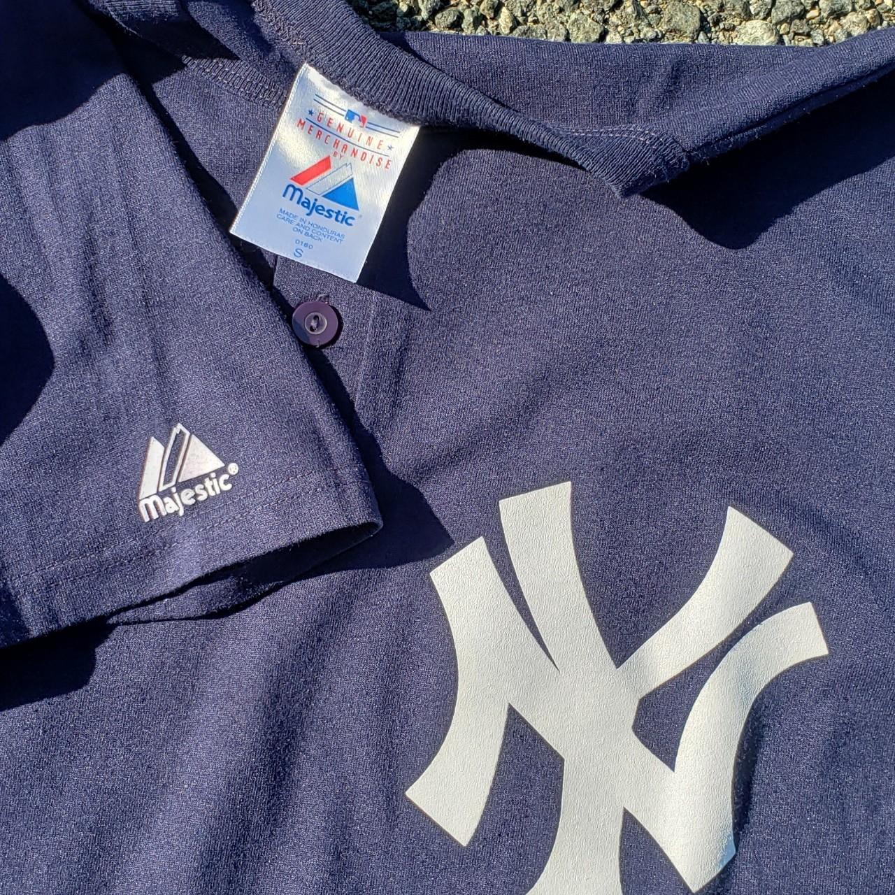 New York Yankees Shirt Men's Small MLB Baseball Henley Majestic