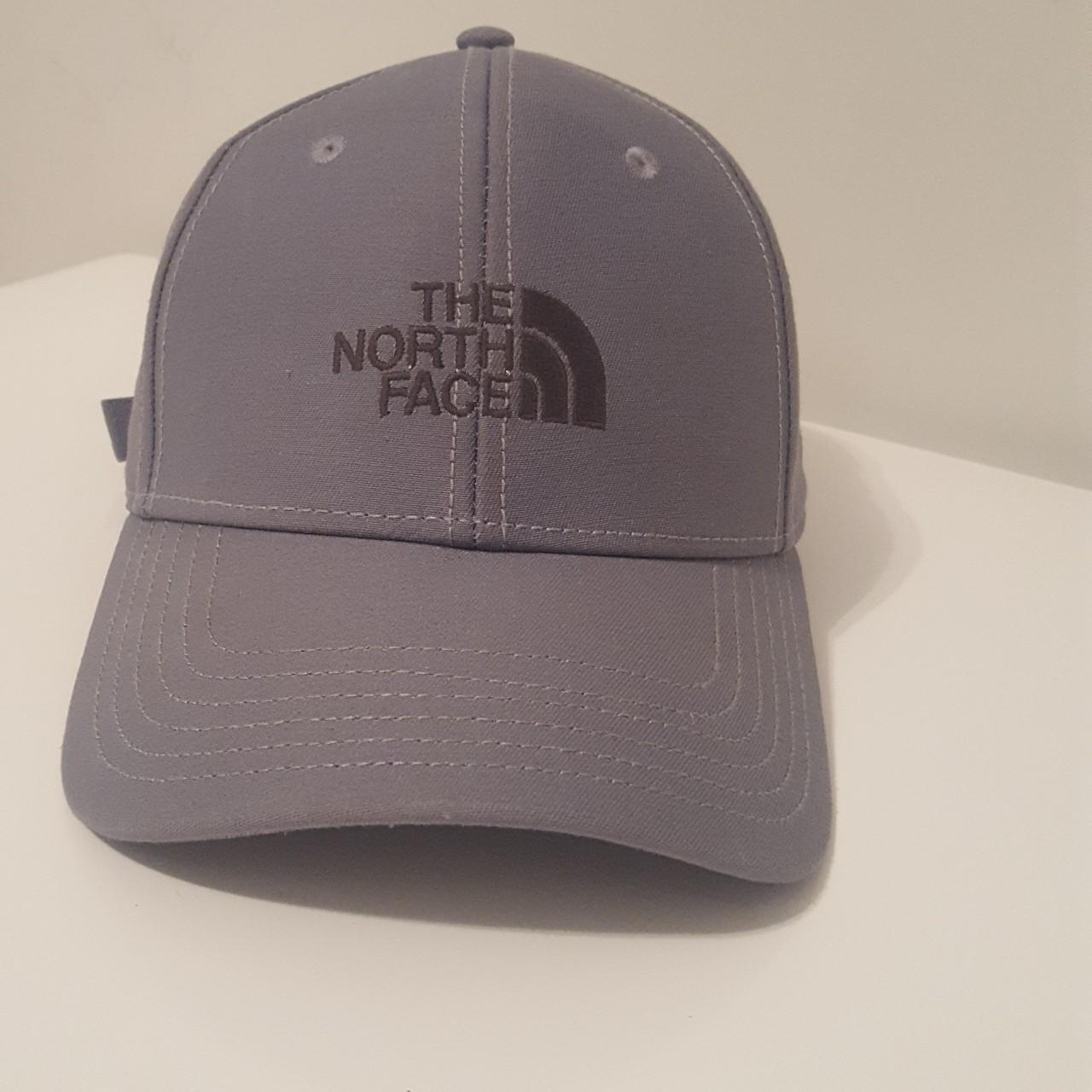 North face grey cap Worn once - Depop