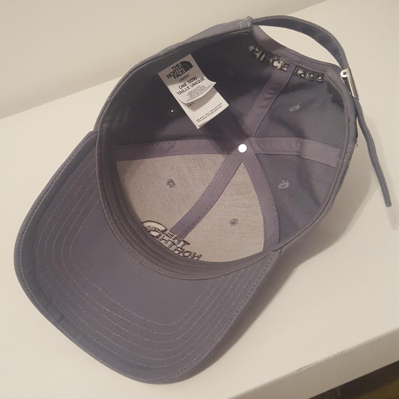 North face grey cap Worn once - Depop