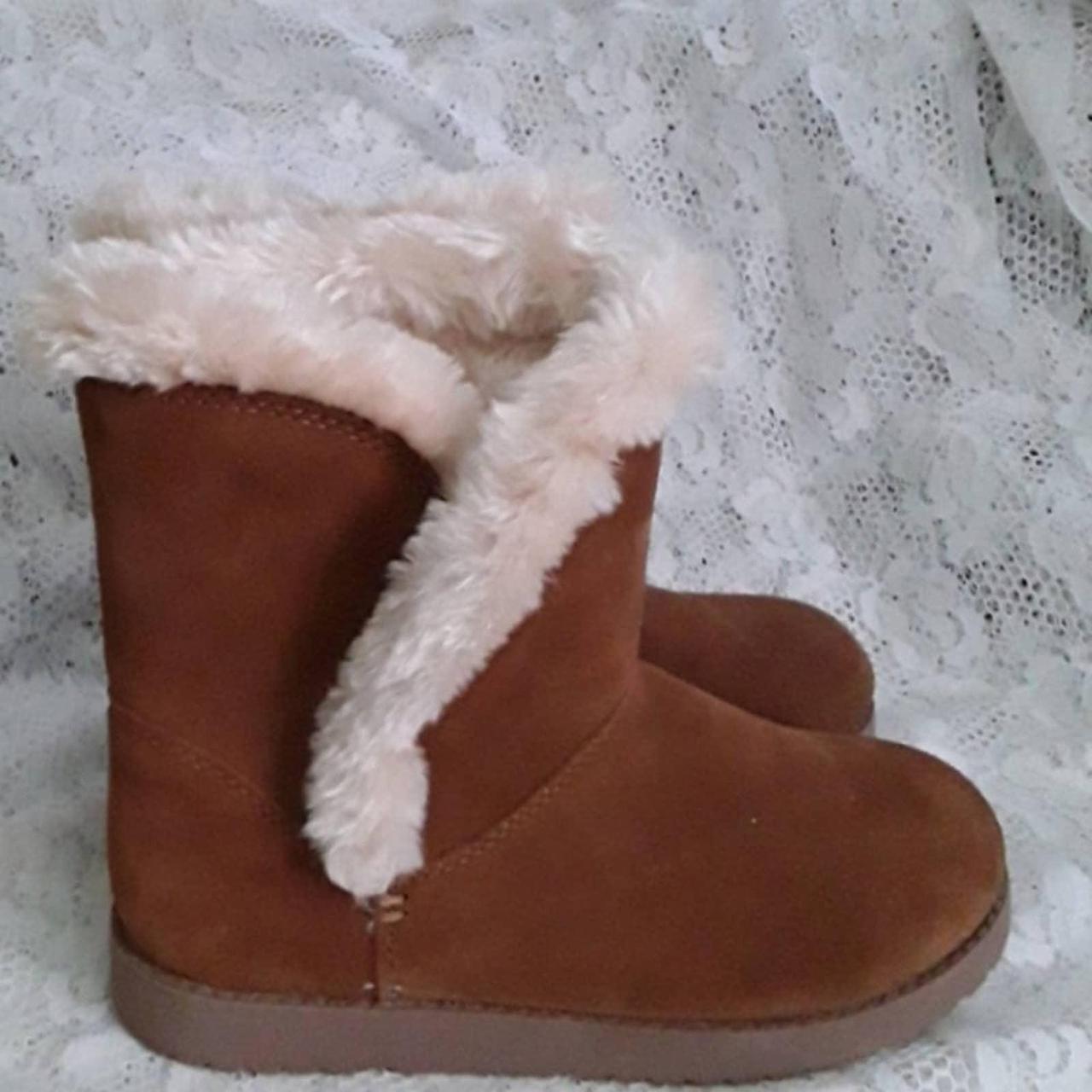 Product Image 4 - NWT DANIAH Genuine Suede Mid