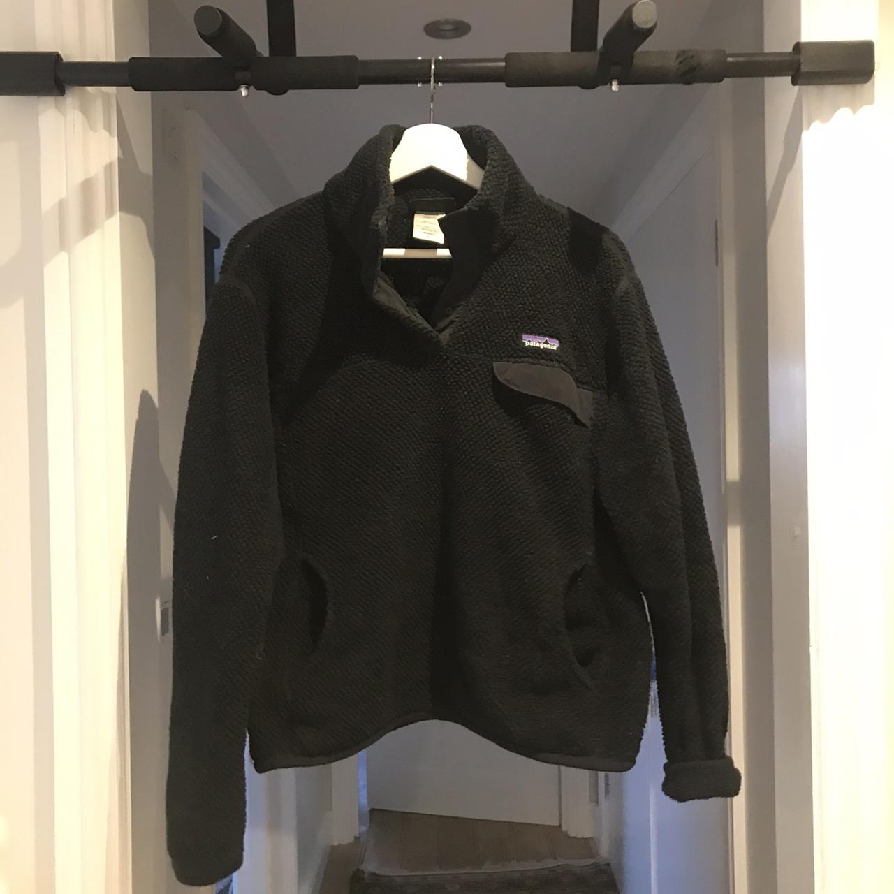 Patagonia fleece Size L Depop