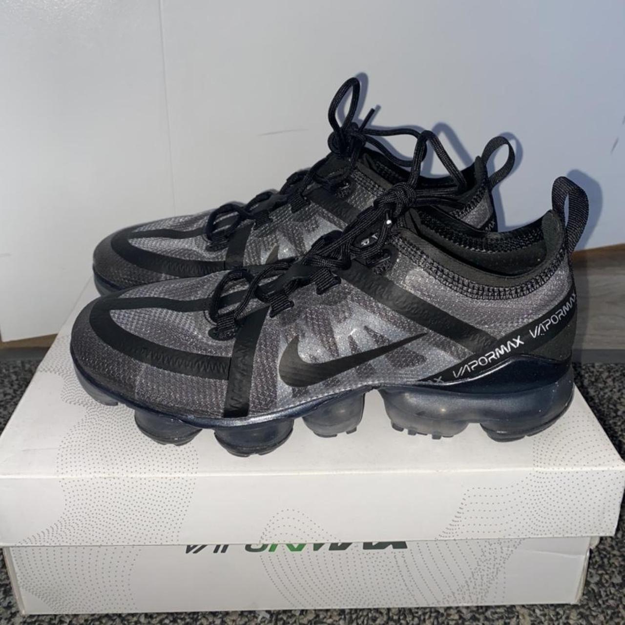 Vapormax 2019 best sale triple black