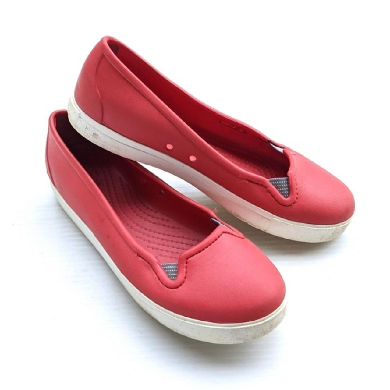 Crocs slip-on cheap loafers women's