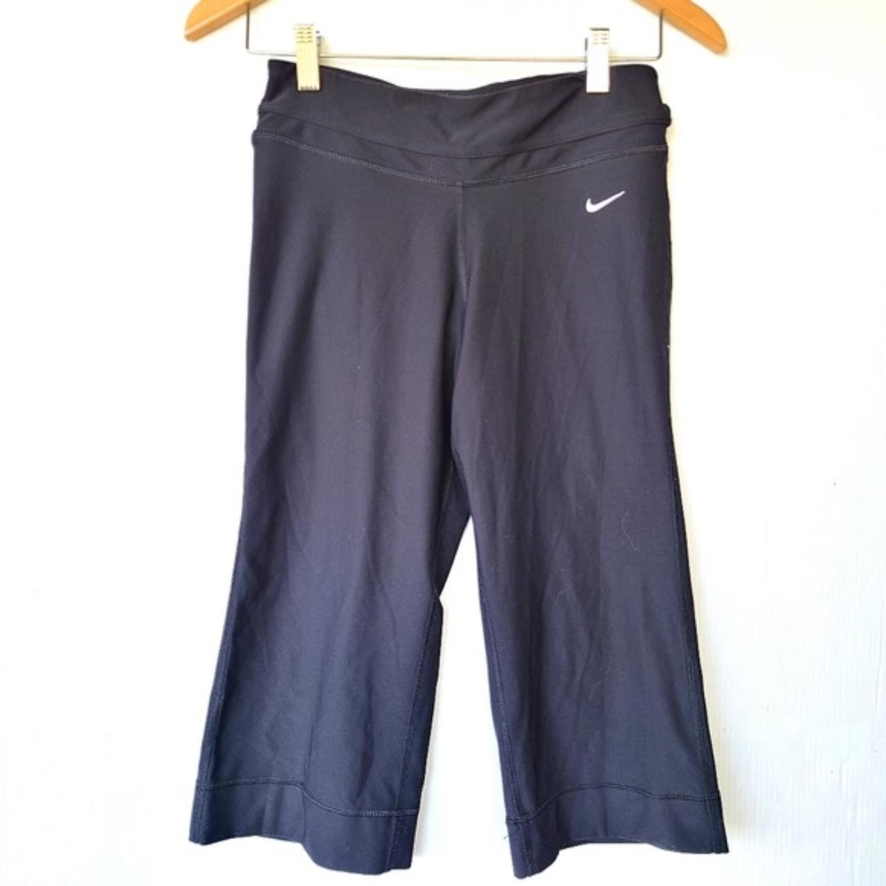 Nike dri fit capri athletic pants XS Waist: 12.5 - Depop