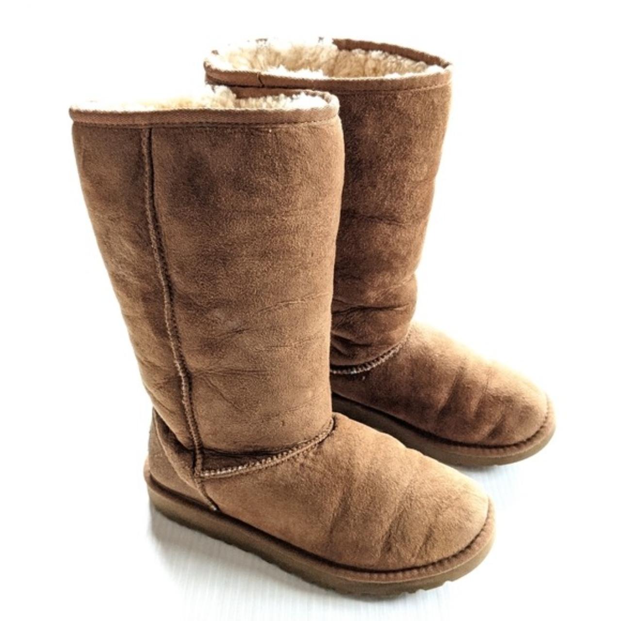 chestnut fur boots