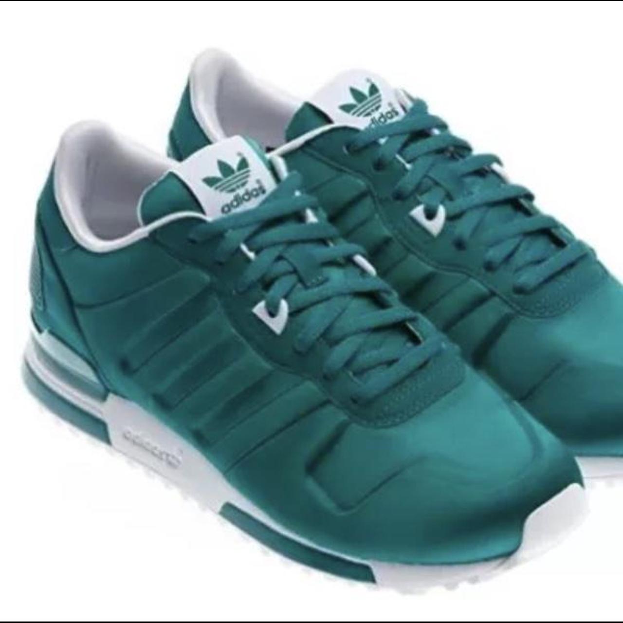 Vintage Adidas ZX 700 Shoes G95957 jade green