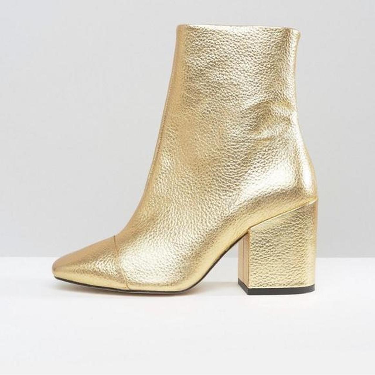 Mango Women's Gold Boots | Depop