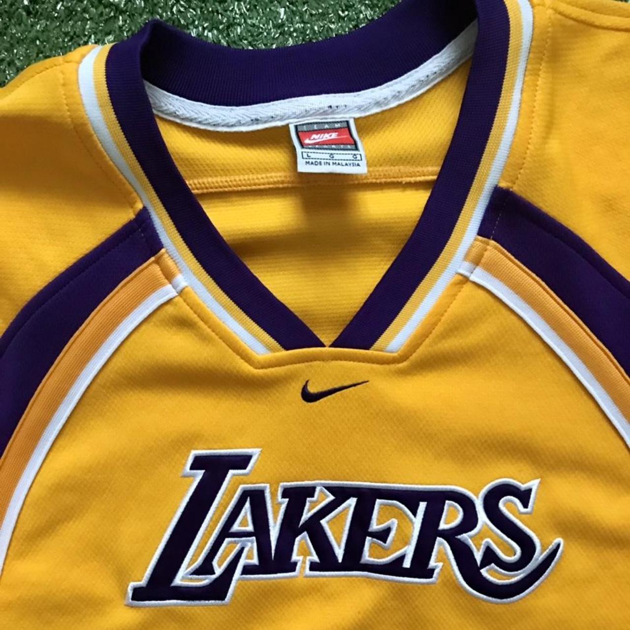 Vintage Los Angeles Lakers Nike Center Swoosh - Depop