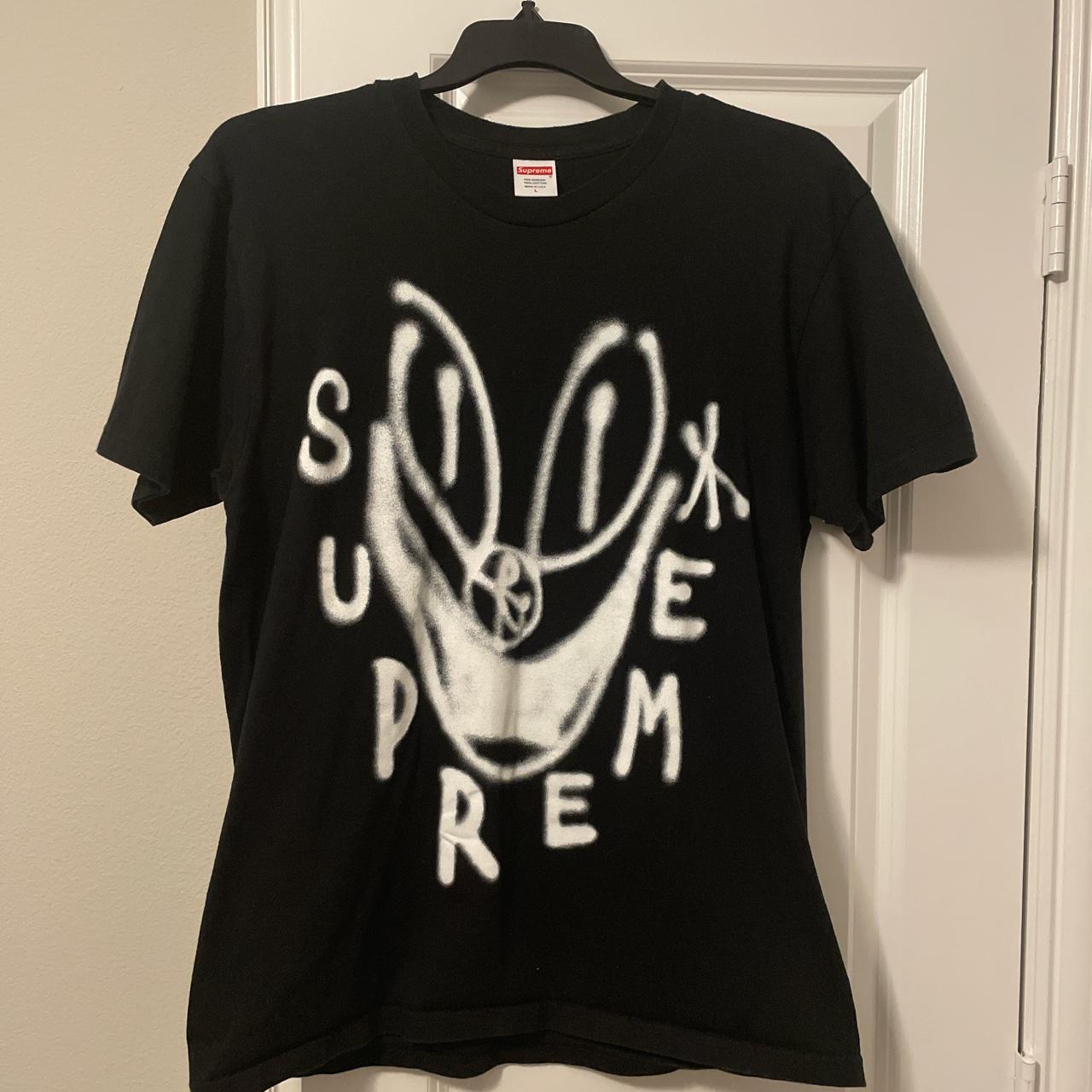 supreme smile tee
