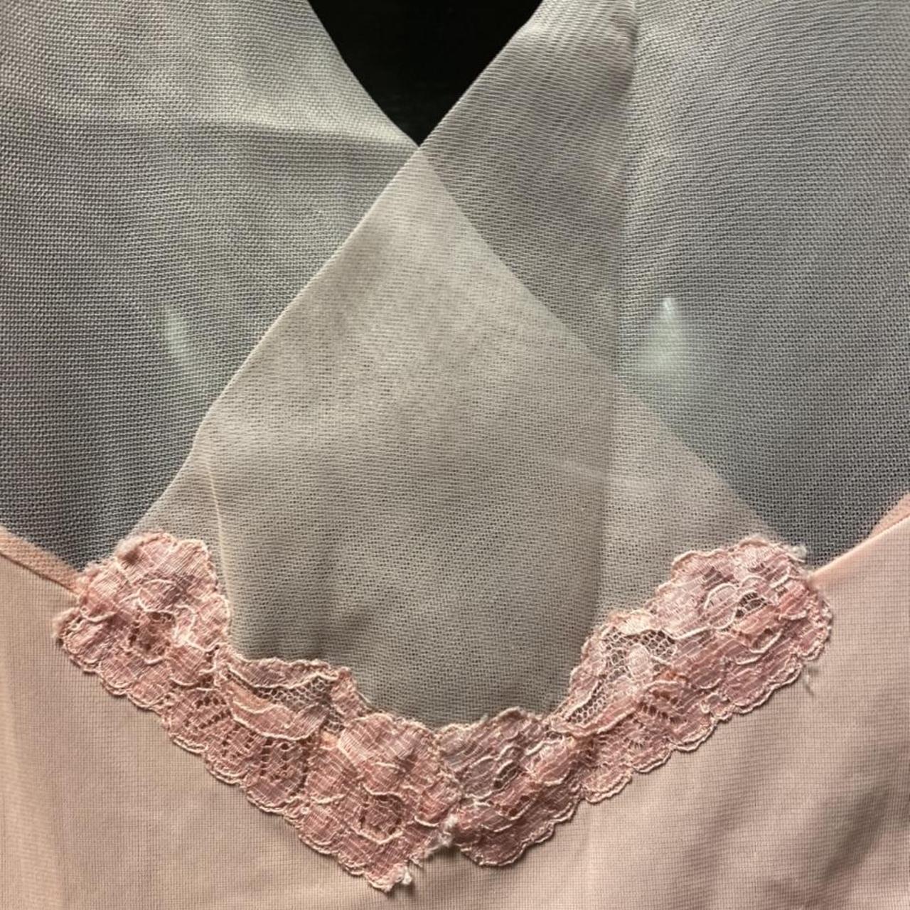 Vanity Fair Women's Pink Nightwear (4)