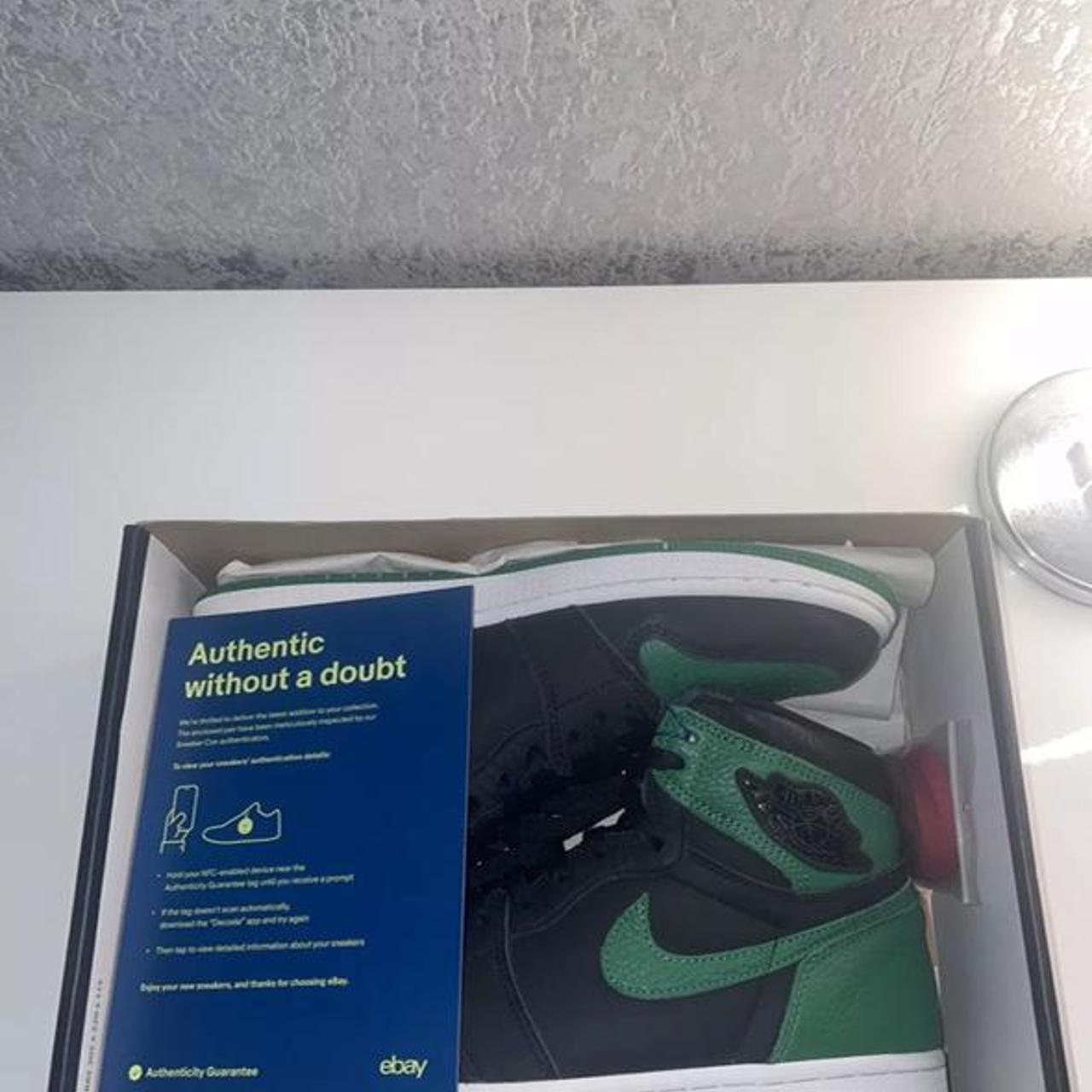 air-jordan-1-high-size-8-worn-but-still-like-new-depop