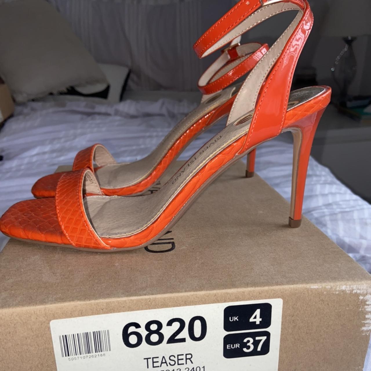 size 2 heels river island