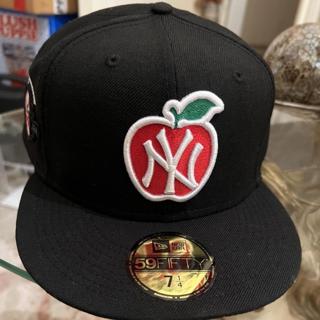 New Era New York Yankees Big Apple 100th Anniversary Black and Red