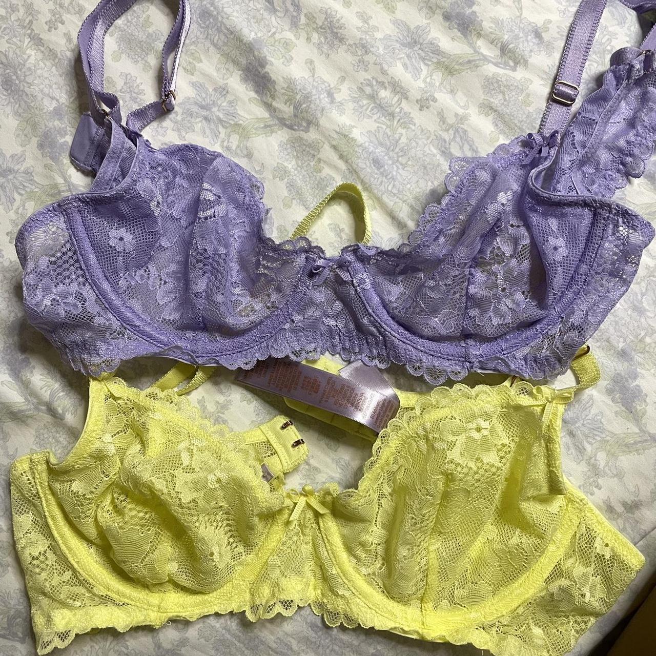 2 Savage x fenty lace bras size... Depop