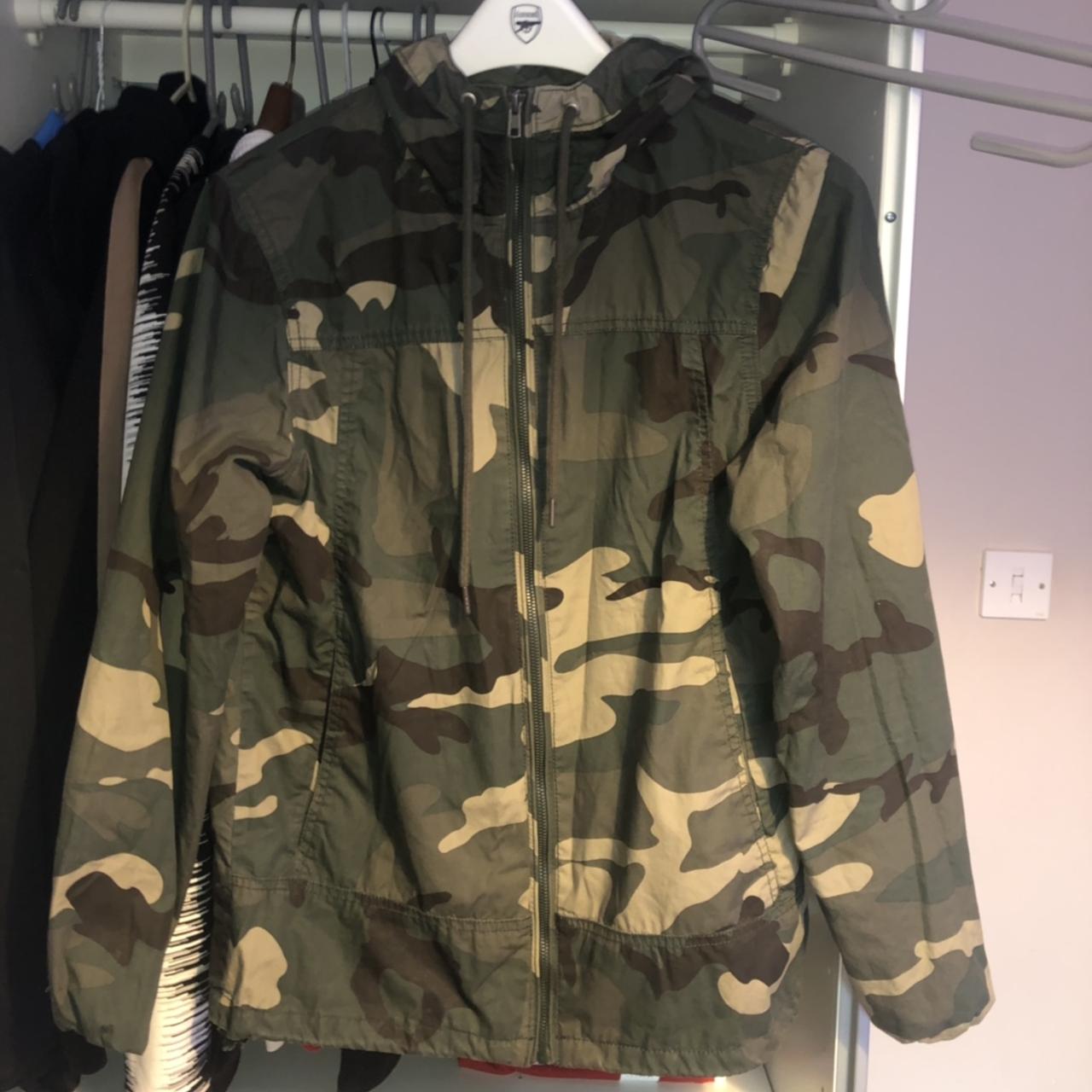 Pull and bear camouflage jacket best sale