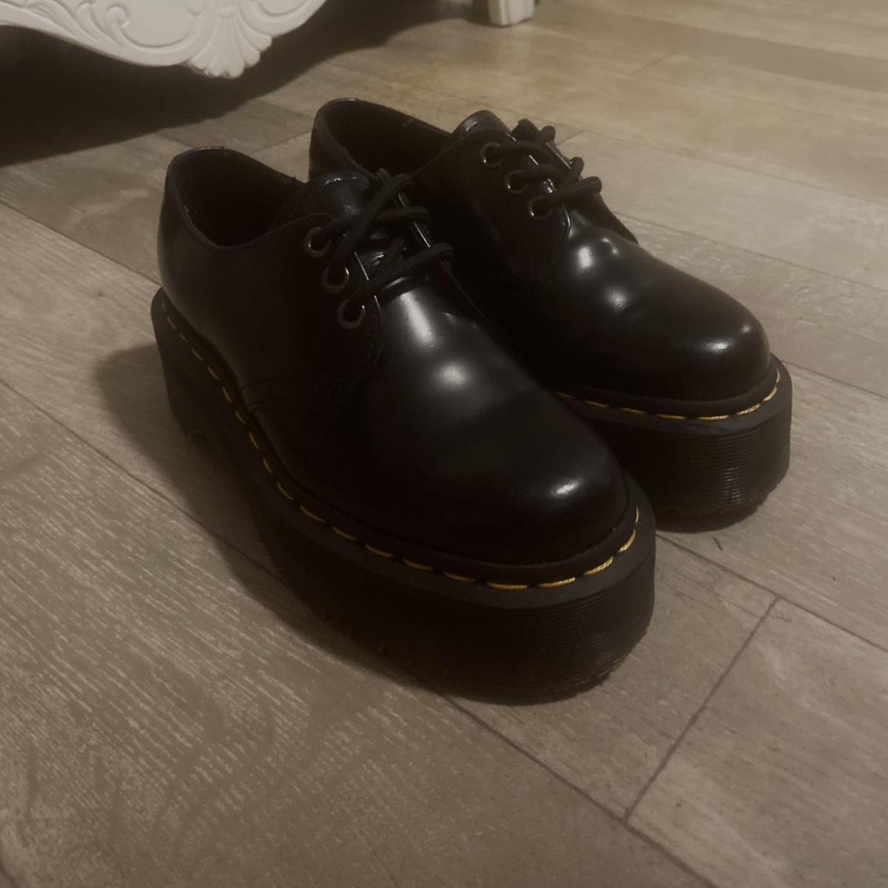 dr martens cube flex