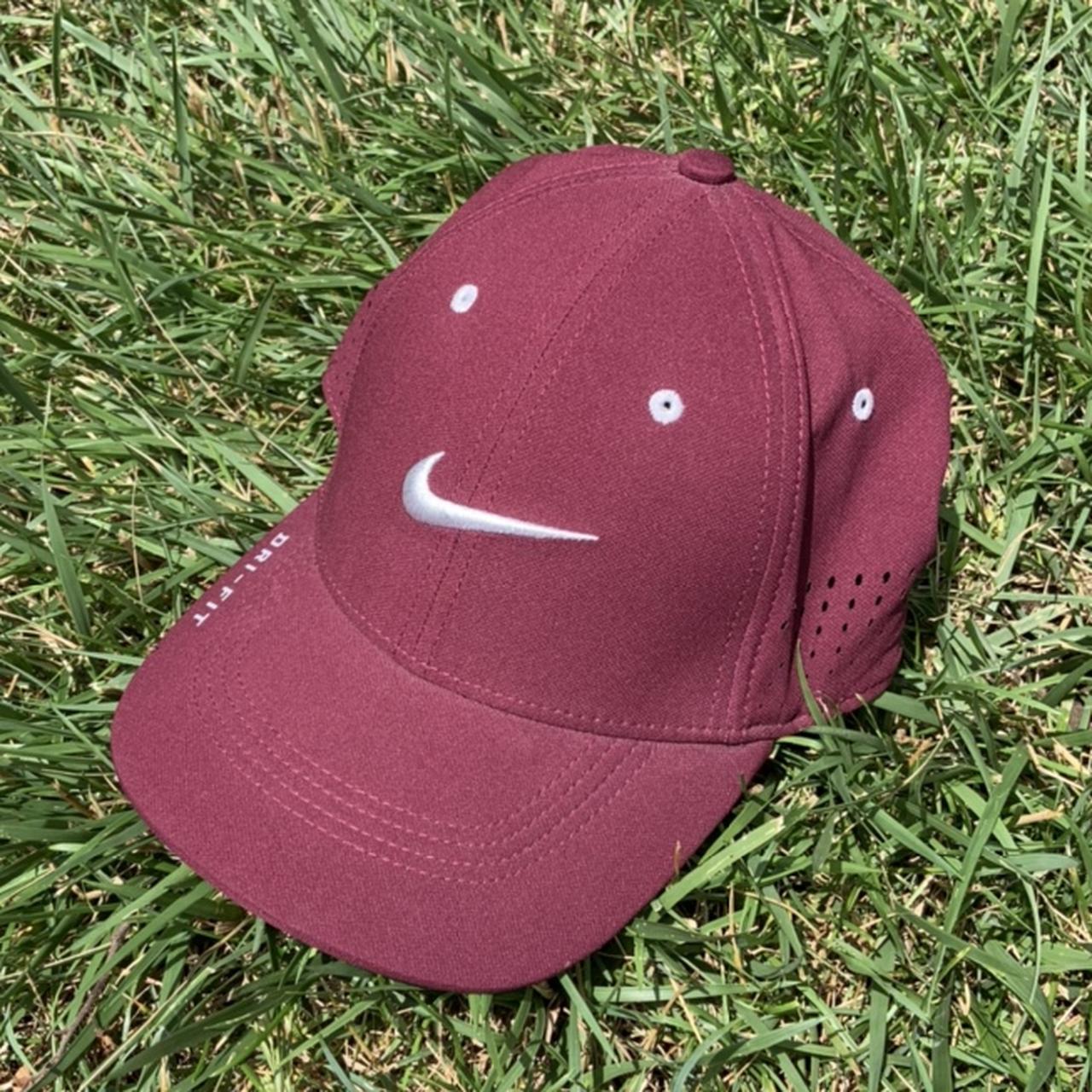 maroon nike golf hat