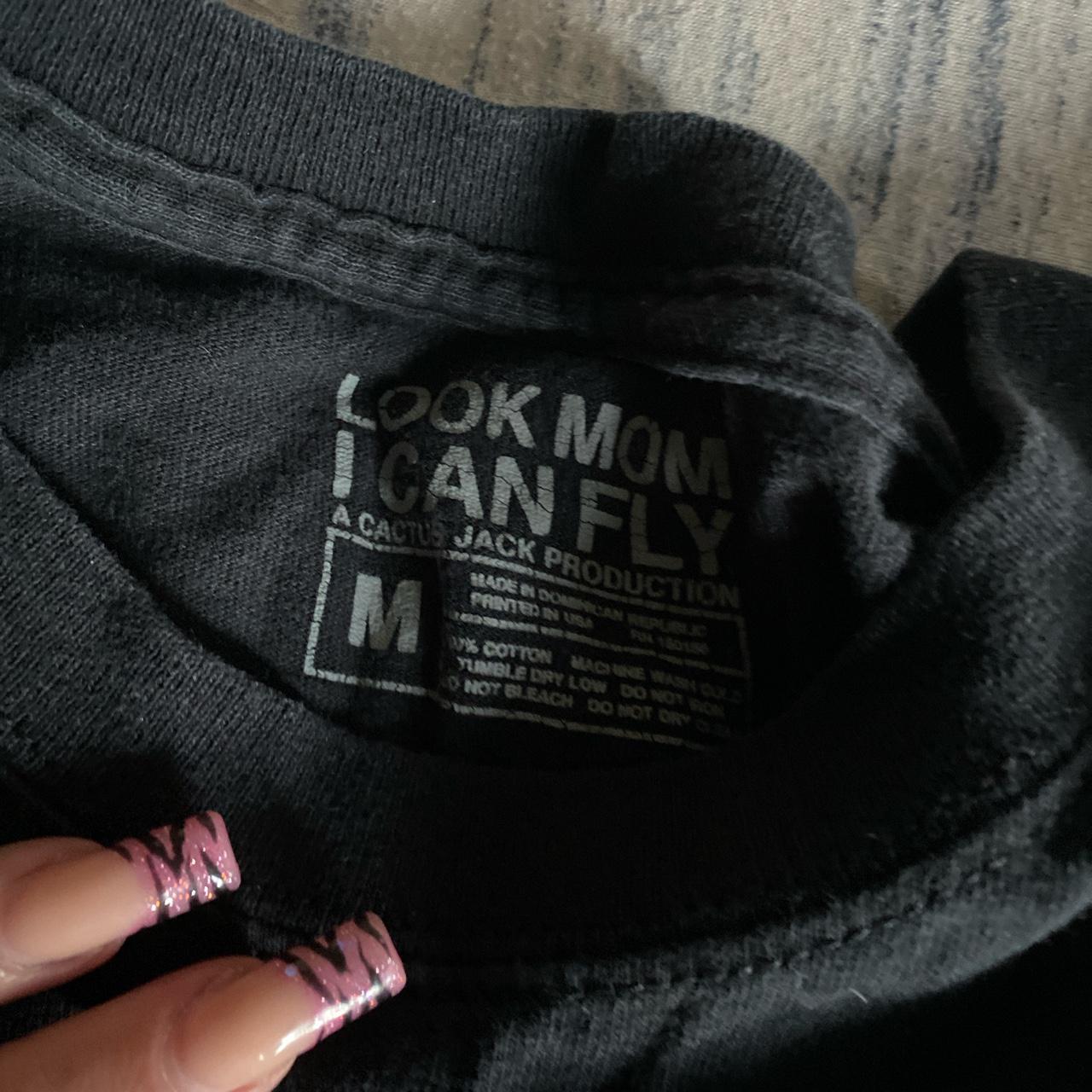 LOOK MOM I CAN FLY shirt 💸💸💋💋💘💘💖. size medium but... Depop