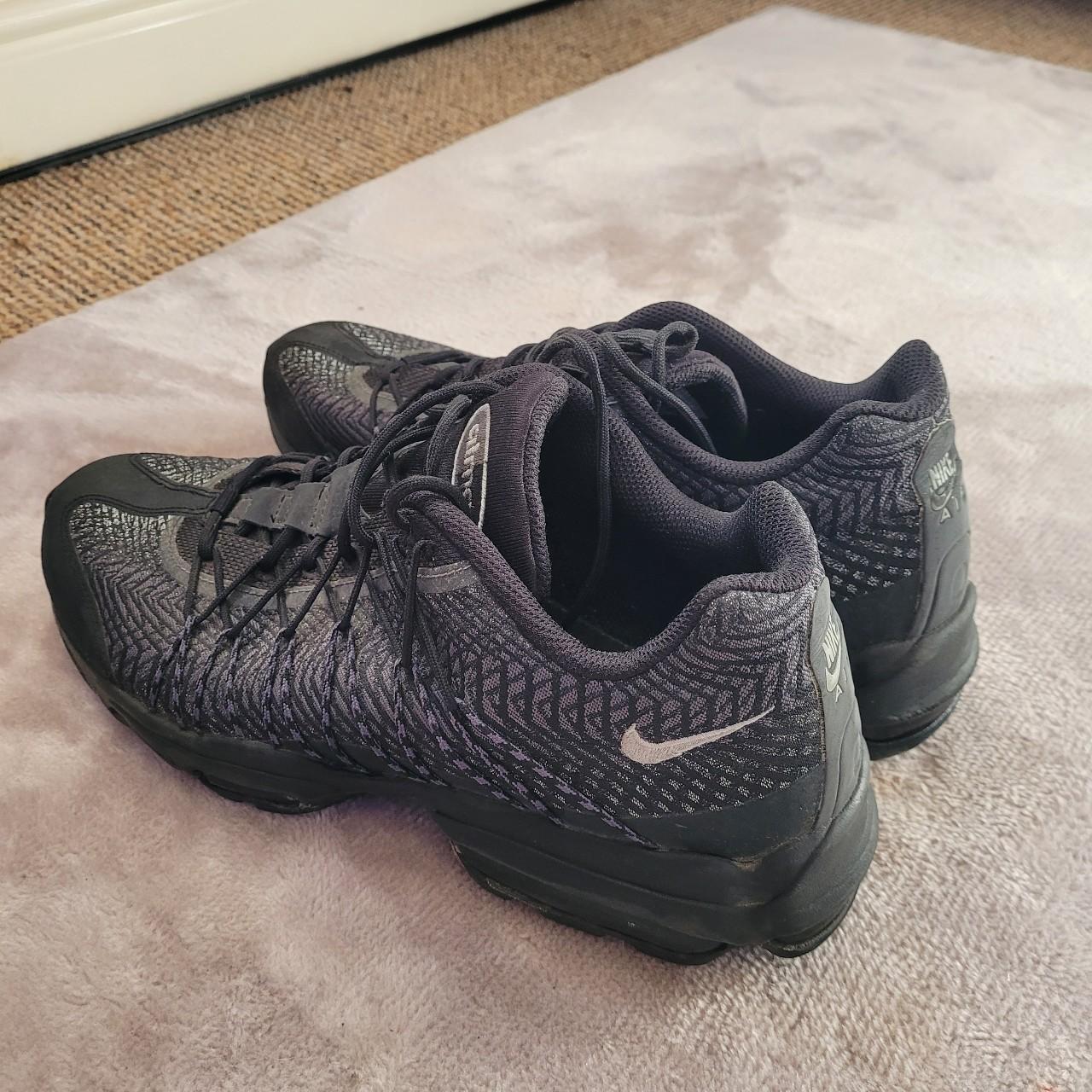 Mens Nike shoes good condition just don't wear them Depop