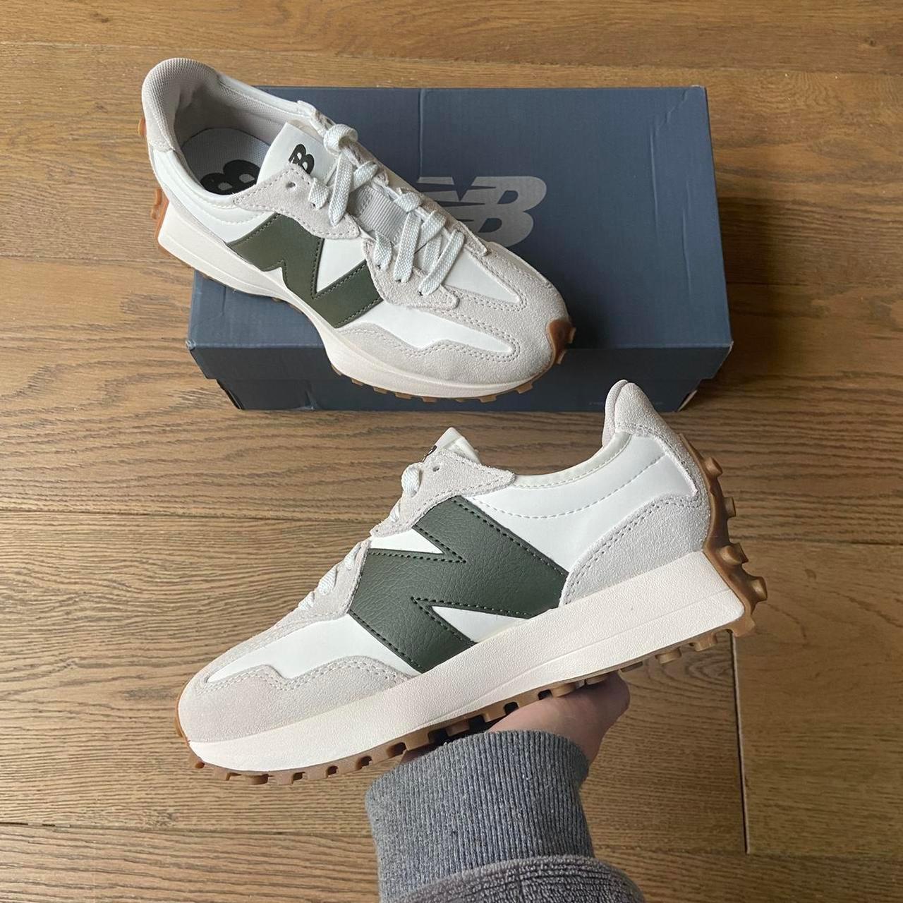 new balance 327 trainers in khaki and grey