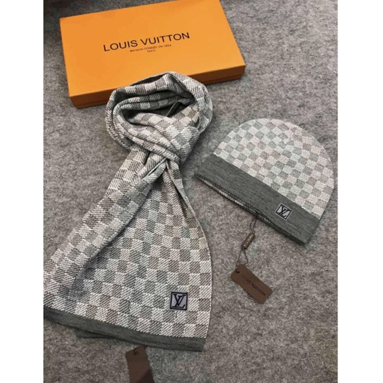 Louis Vuitton Pink Gray Set of Knit Hat and Scarf